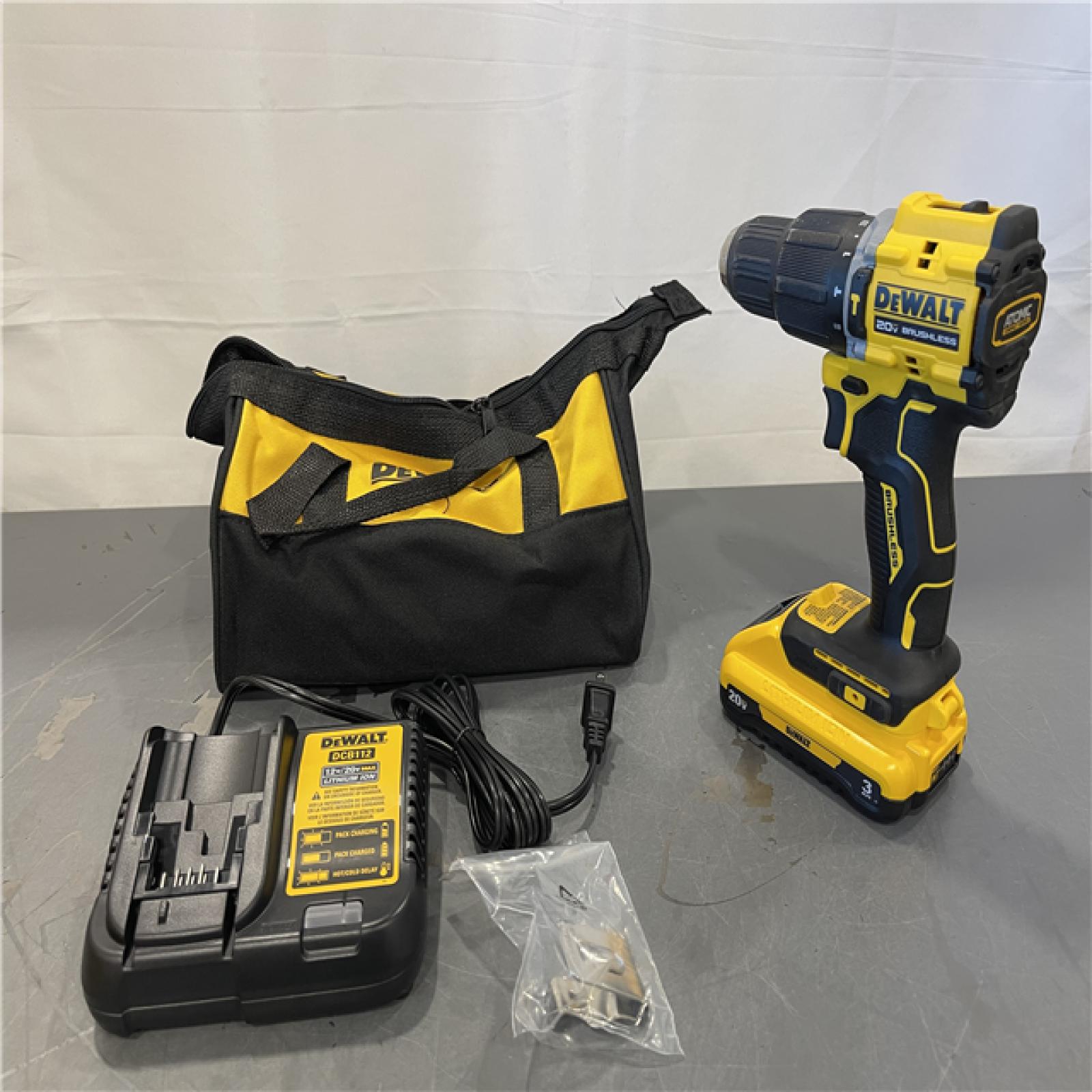 AS-IS - DEWALT 20-Volt MAX Lithium-Ion Cordless 7-Tool Combo Kit