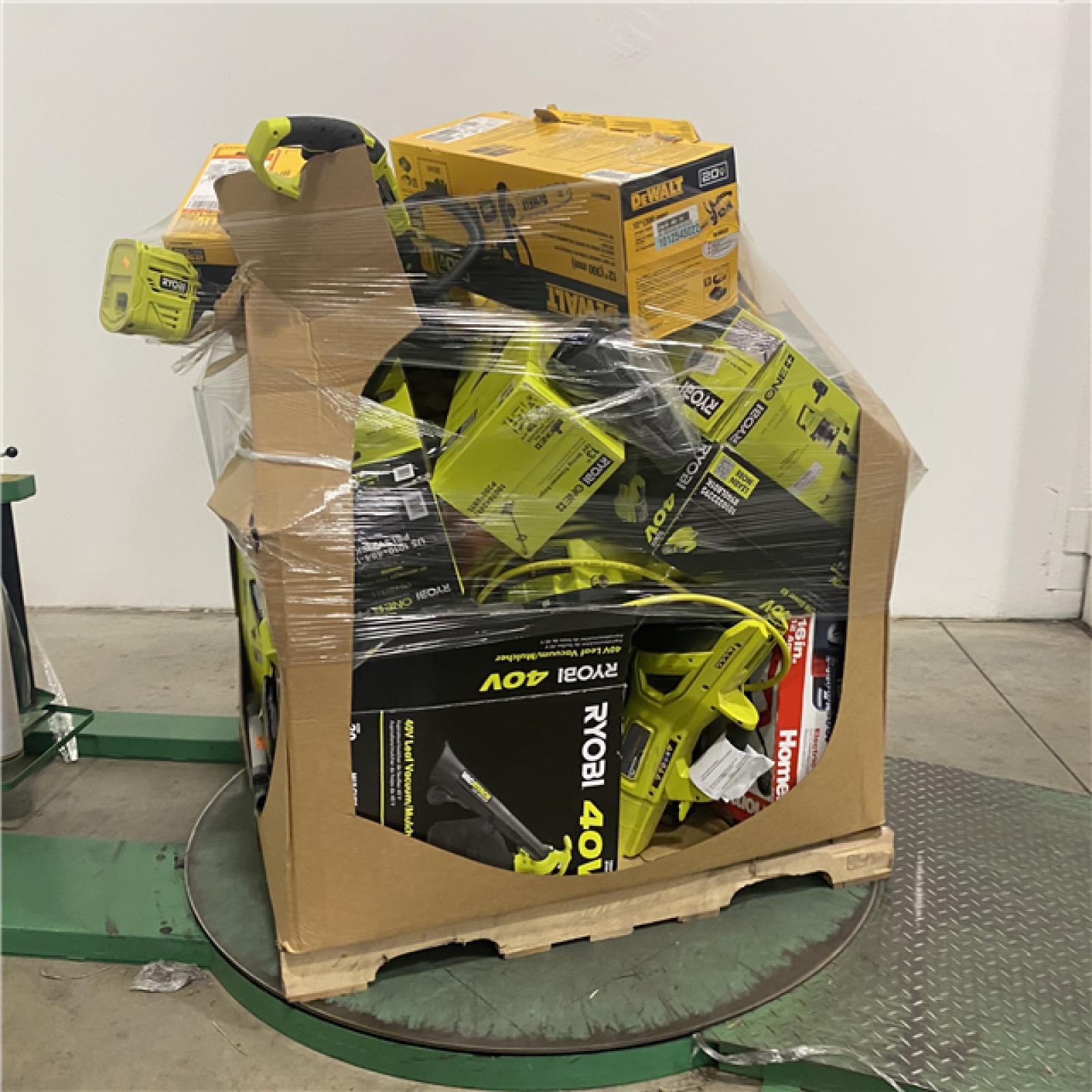 Dallas Location - As-Is Tool Pallet