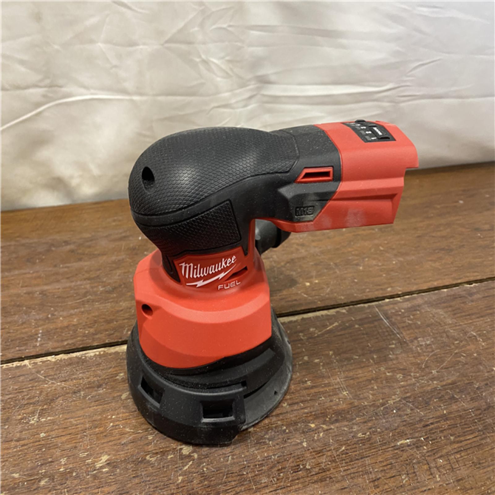 AS-IS MILWAUKEE Orbit Sander,Brushless,18 V