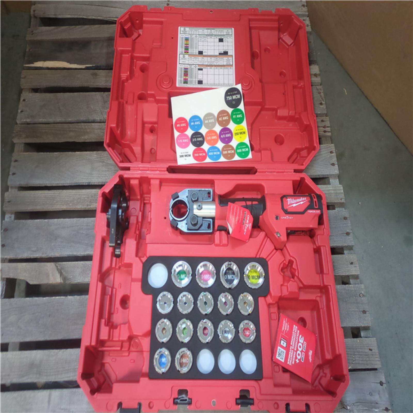 CALIFORNIA AS-IS MILWAUKEE FORCELOGIC M18 600 MCM CRIMPER KIT