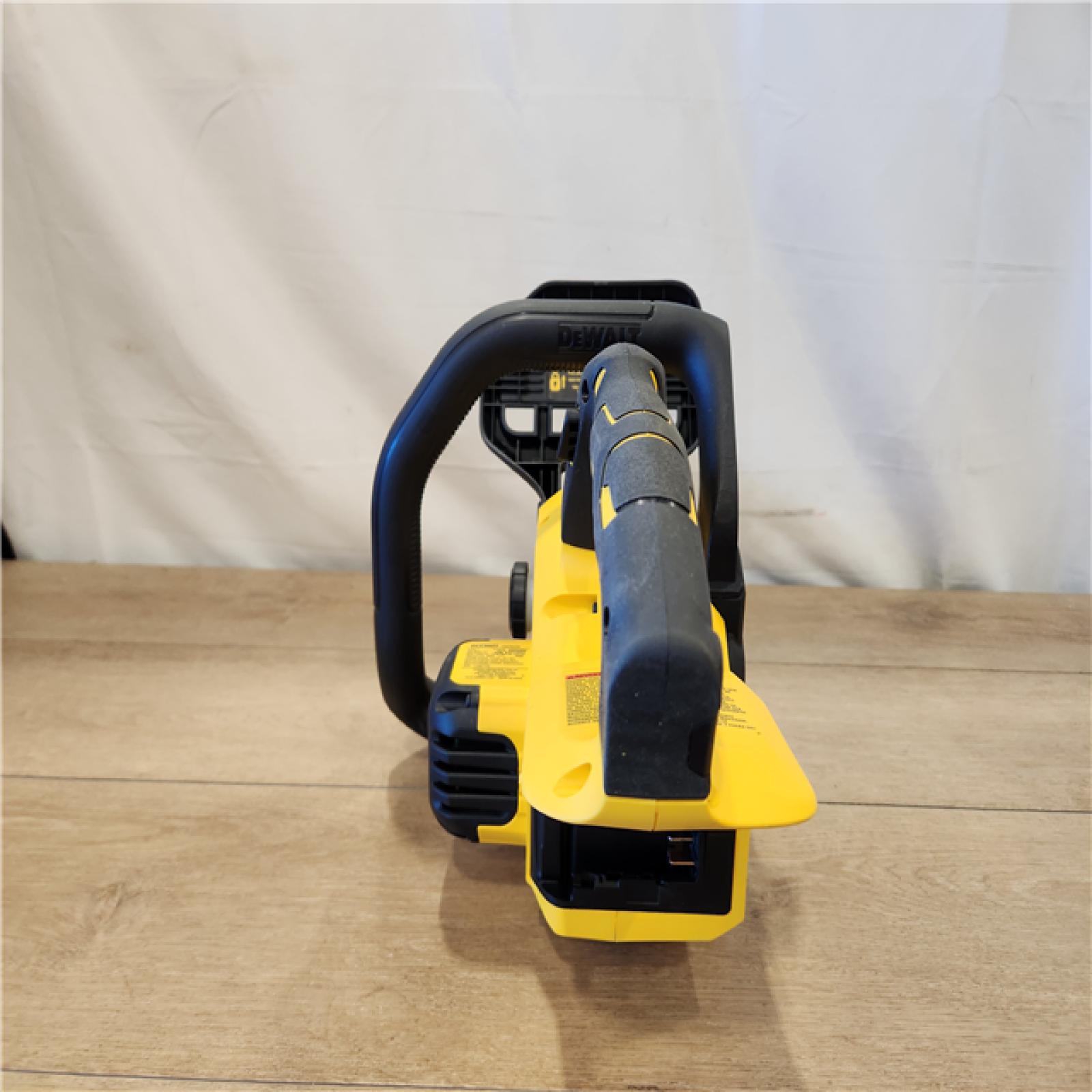 AS-IS- DEWALT 20V MAX Compact 12 Brushless Cordless Chainsaw Kit