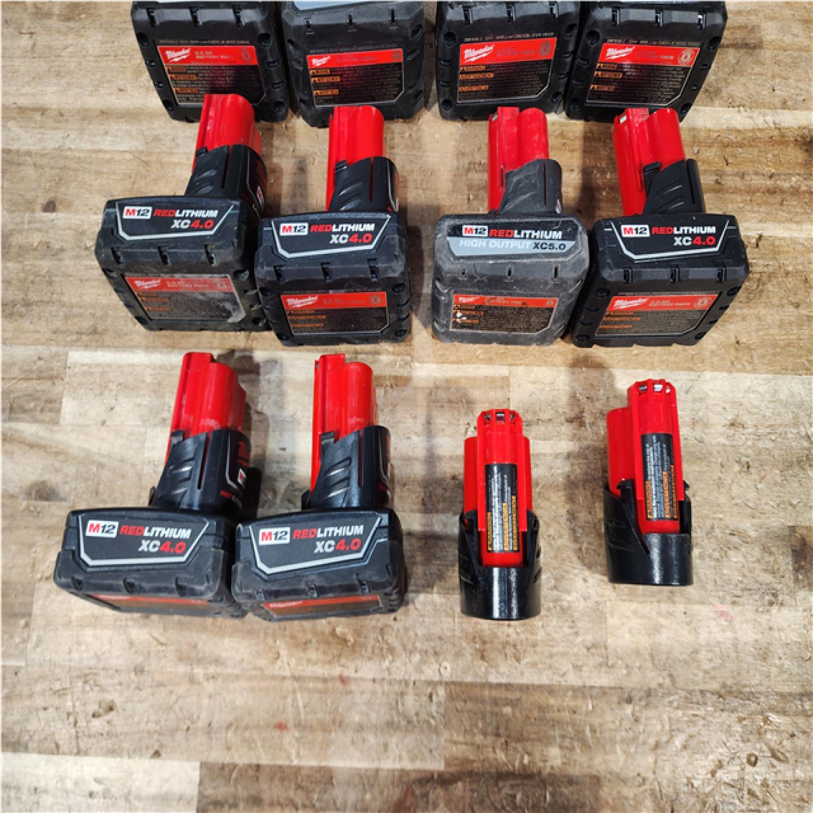 HOUSTON LOCATION - AS - IS MILWAUKEE BATTERY PACK QTY - 16