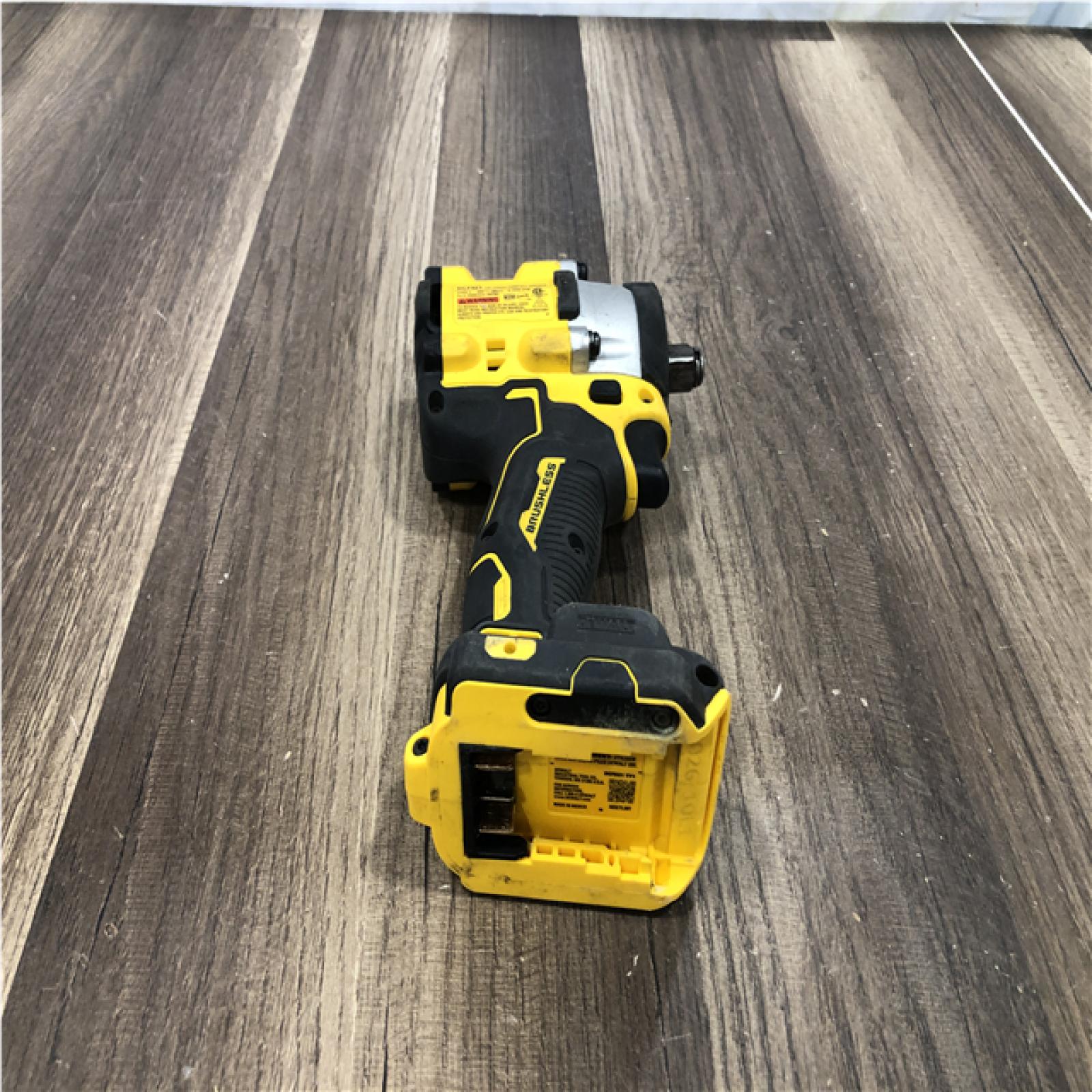 AS-IS DEWALT ATOMIC 20V MAX Cordless Brushless 1/2 in. Variable Speed Impact Wrench (Tool Only)