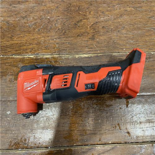 AS-IS Milwaukee 2626-20 M18 Lithium-Ion Cordless Multi-Tool (Tool Only)