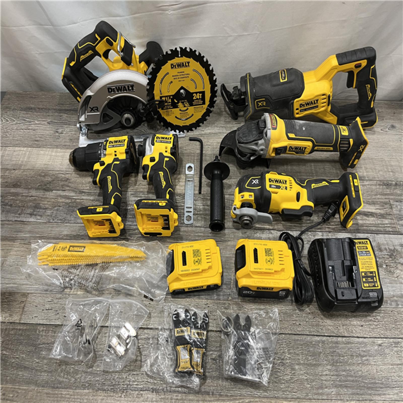 AS-IS DEWALT 20V MAX Lithium-Ion Cordless 6-Tool Combo Kit