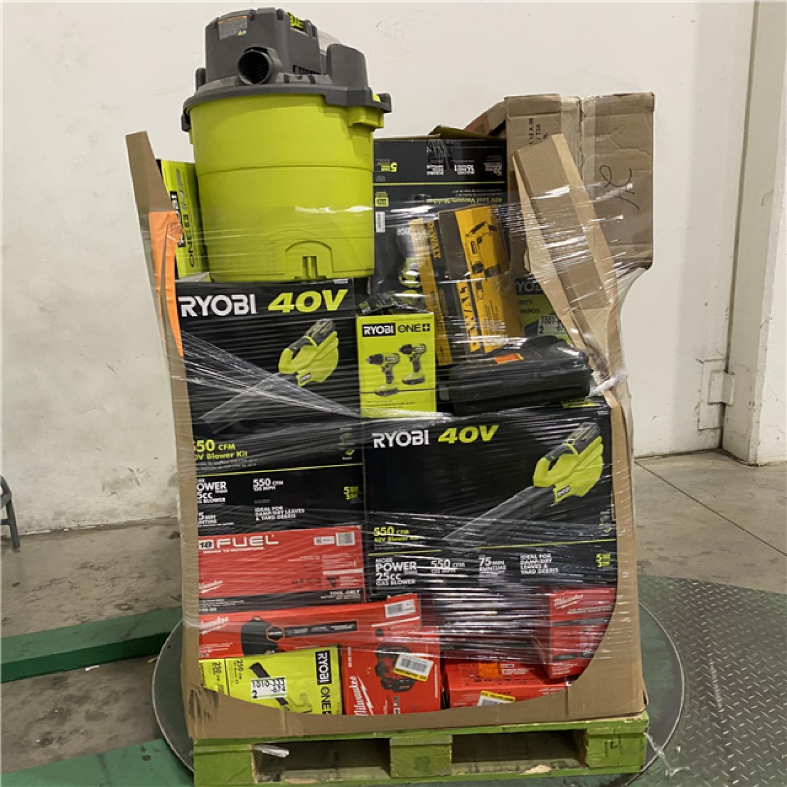 Dallas Location - As-Is Tool Pallet