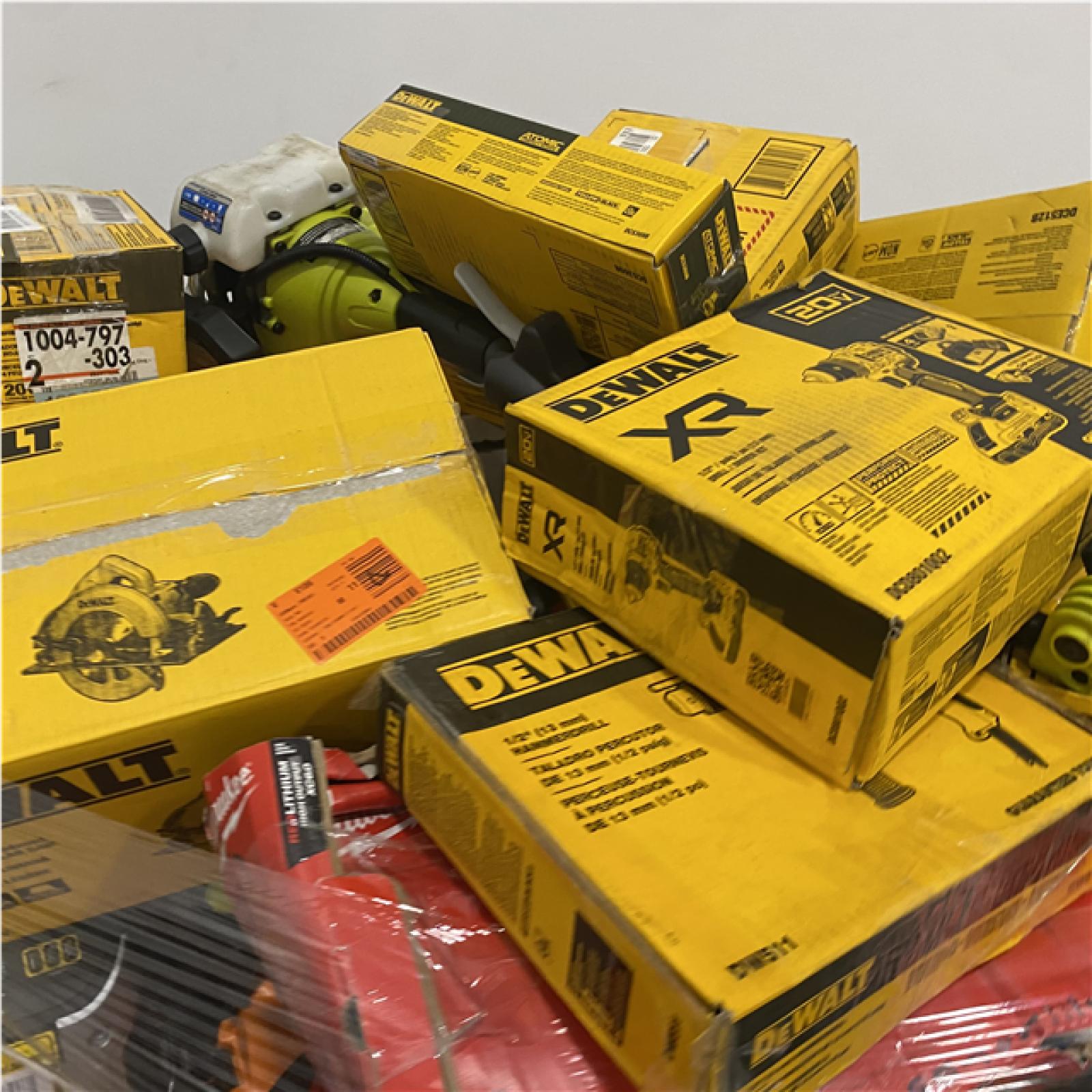Dallas Location - As-Is Tool Pallet