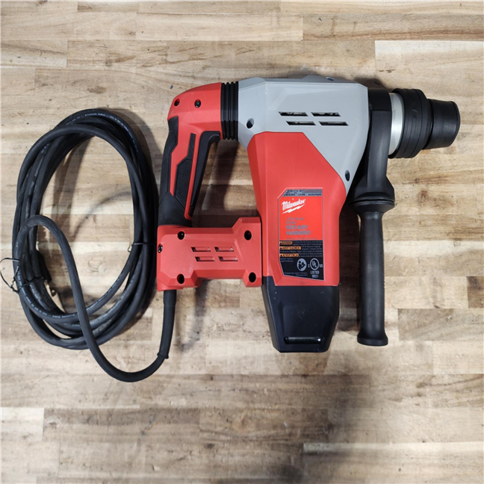 HOUSTON LOCATION - AS-IS Milwaukee 1-9/16 in. SDS-Max Rotary Hammer