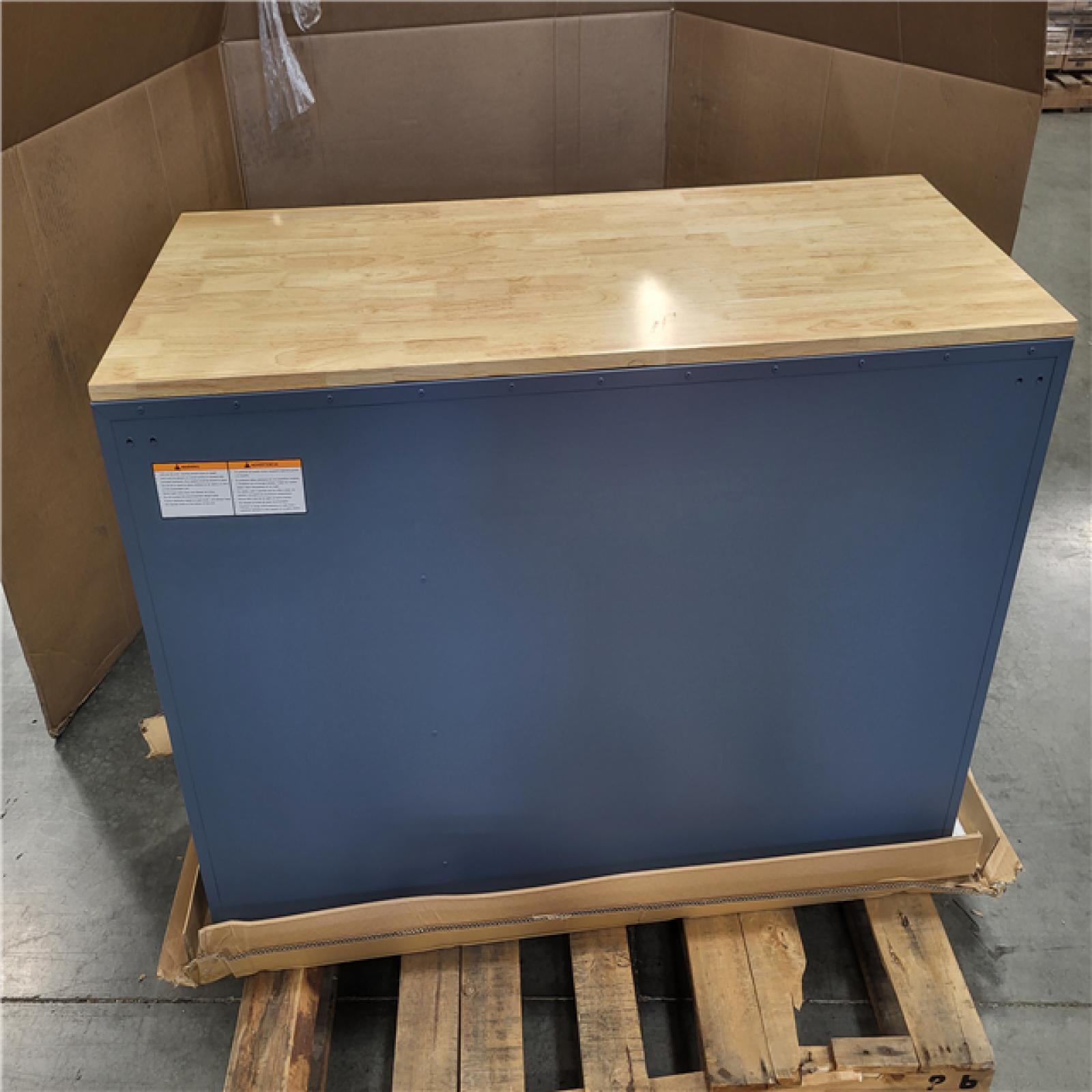 CALIFORNIA NEW HUSKY 52 INCH 10 DRAWER MOBILE WORK BENCH
