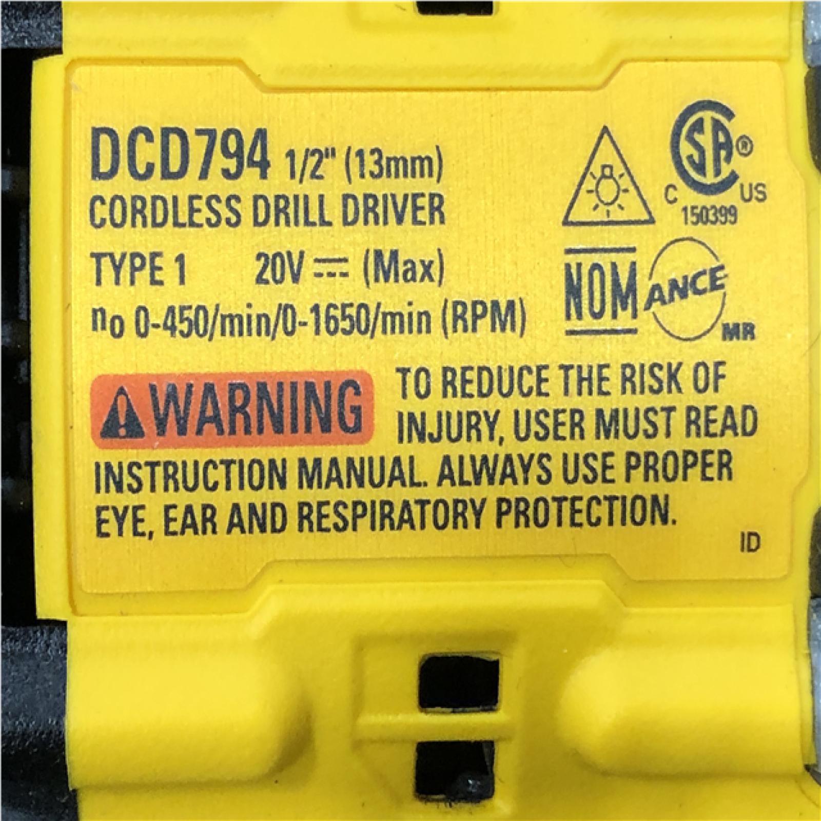 AS-IS DEWALT Atomic 20V Lithium-Ion Cordless Compact 1/2 in. Drill/Driver Kit