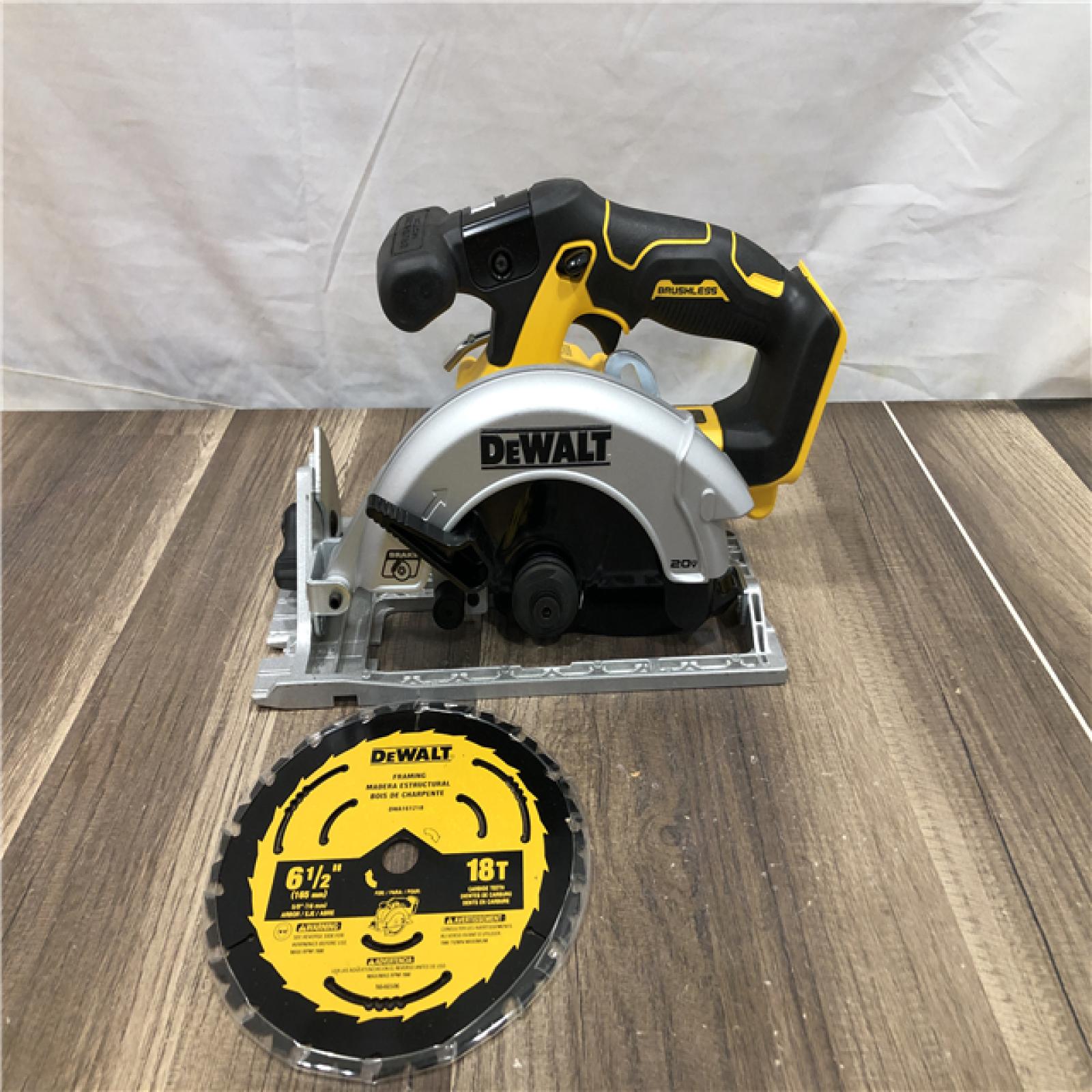 AS-IS DEWALT 20V MAX Cordless Brushless 6-1/2 in. Sidewinder Style Circular Saw (Tool Only)