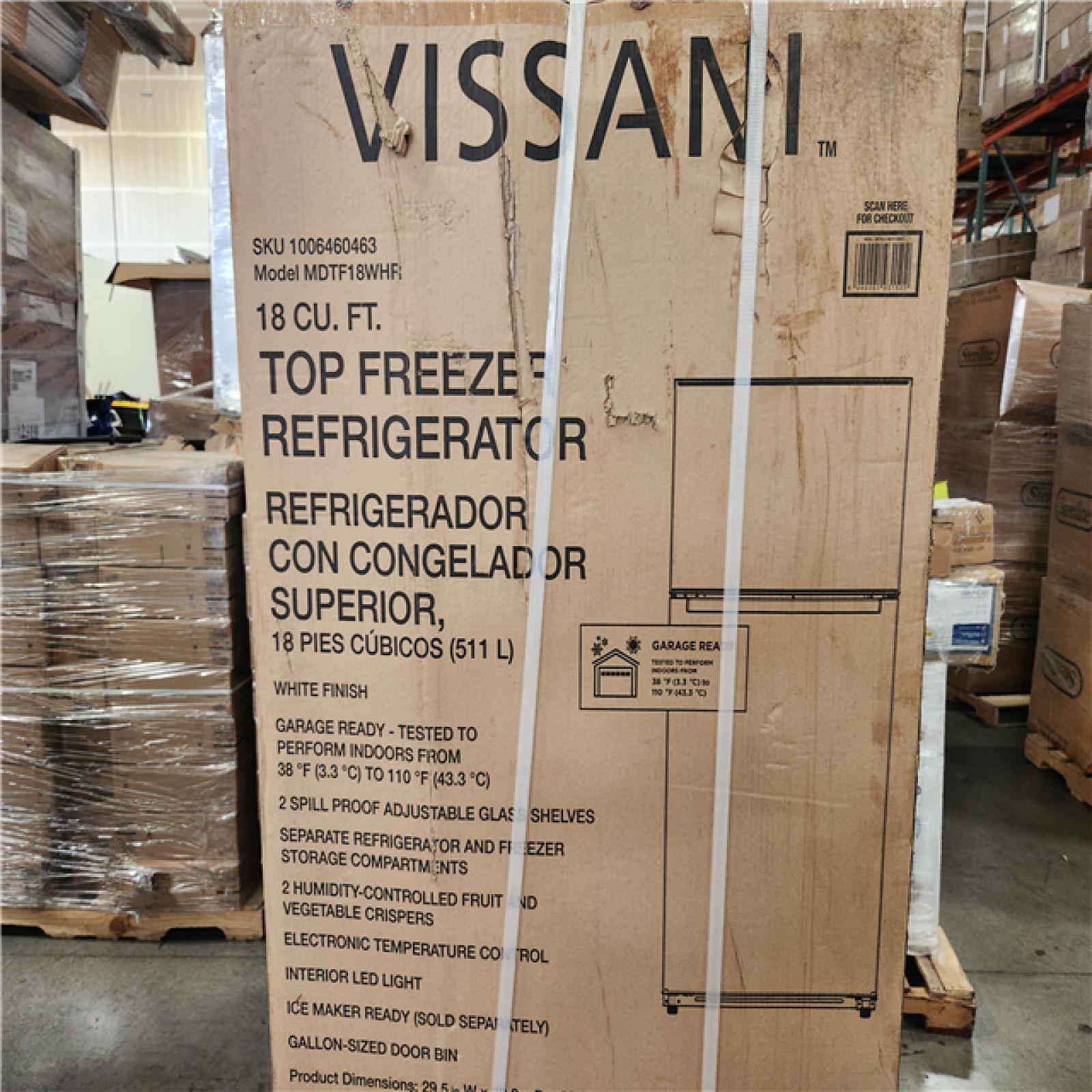 Phoenix Location Vissani 18 cu. ft. Top Freezer Refrigerator DOE in White