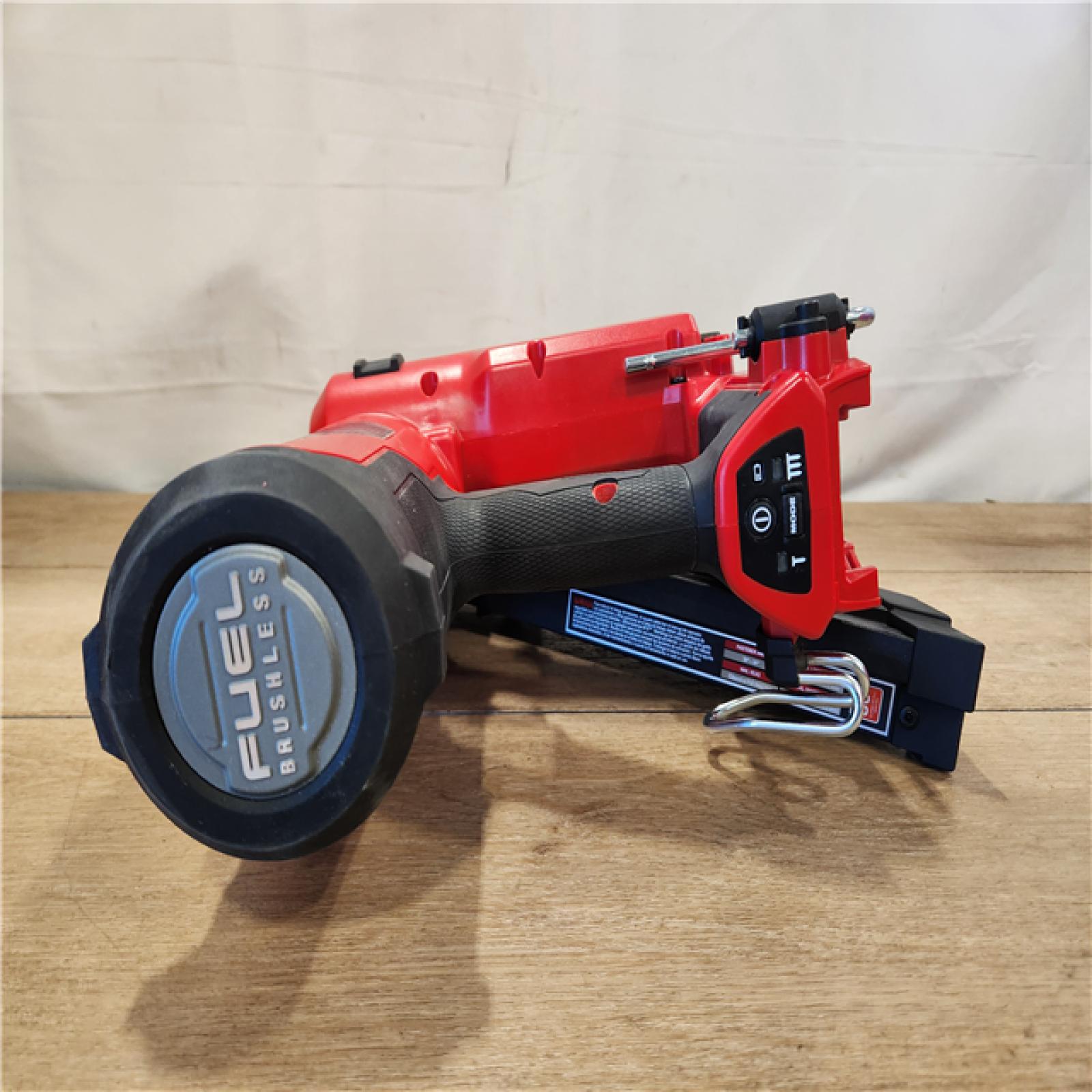 AS-IS- MILWAUKEE 21 DEGREE FRAMING NAILER (TOOL ONLY)