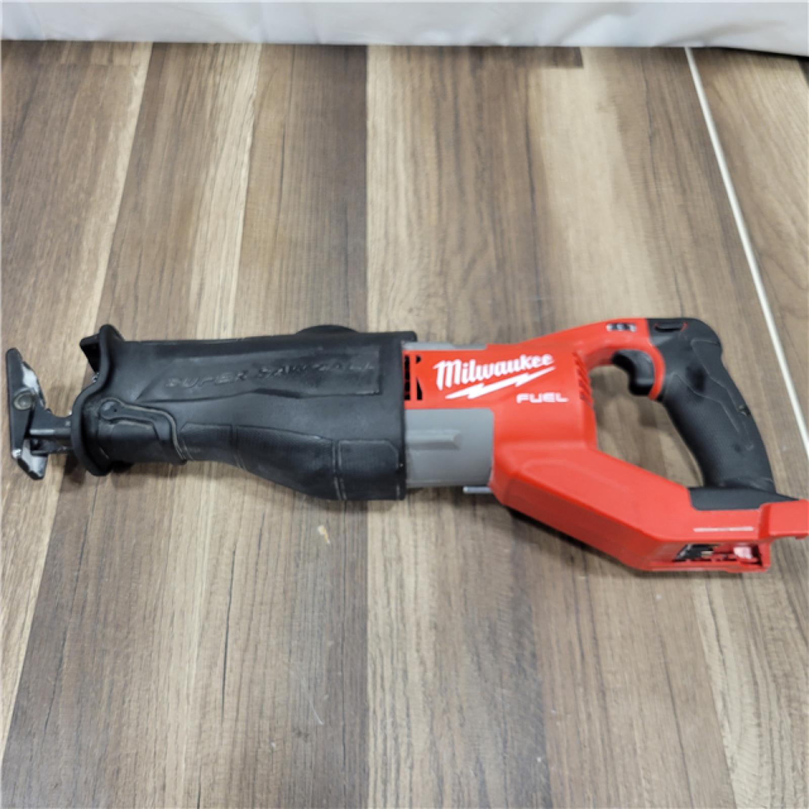 AS-IS Milwaukee M18 Fuel 18V Brushless Super Sawzall Reciprocating Saw 2722-20 (Bare Tool)