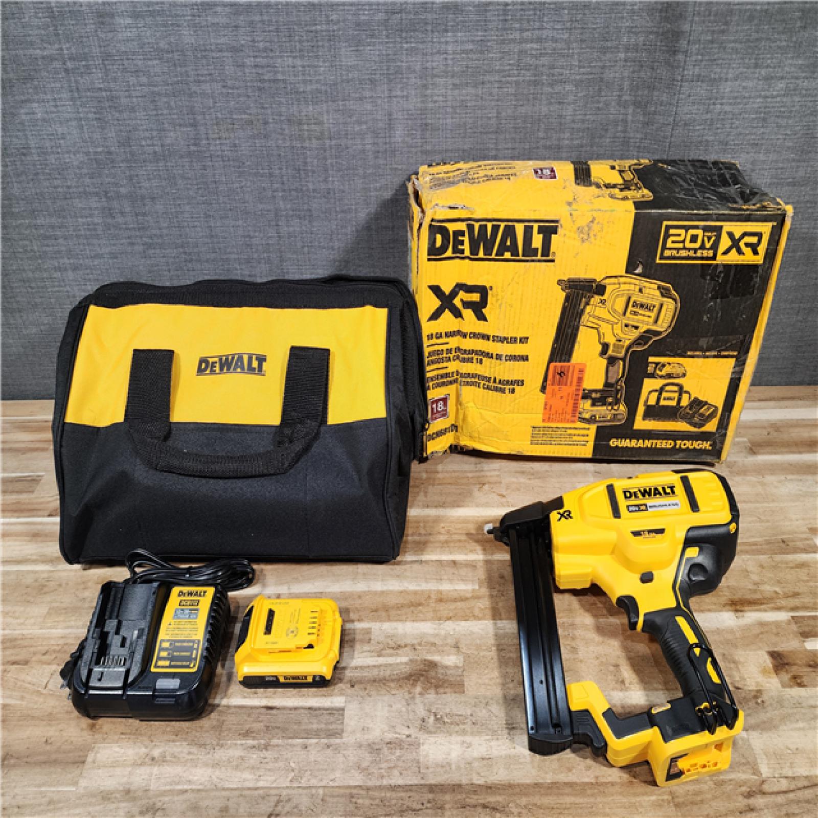 HOUSTON LOCATION - AS-IS DEWALT 20V MAX XR Lithium-Ion Cordless 18-Gauge Narrow Crown Stapler Kit