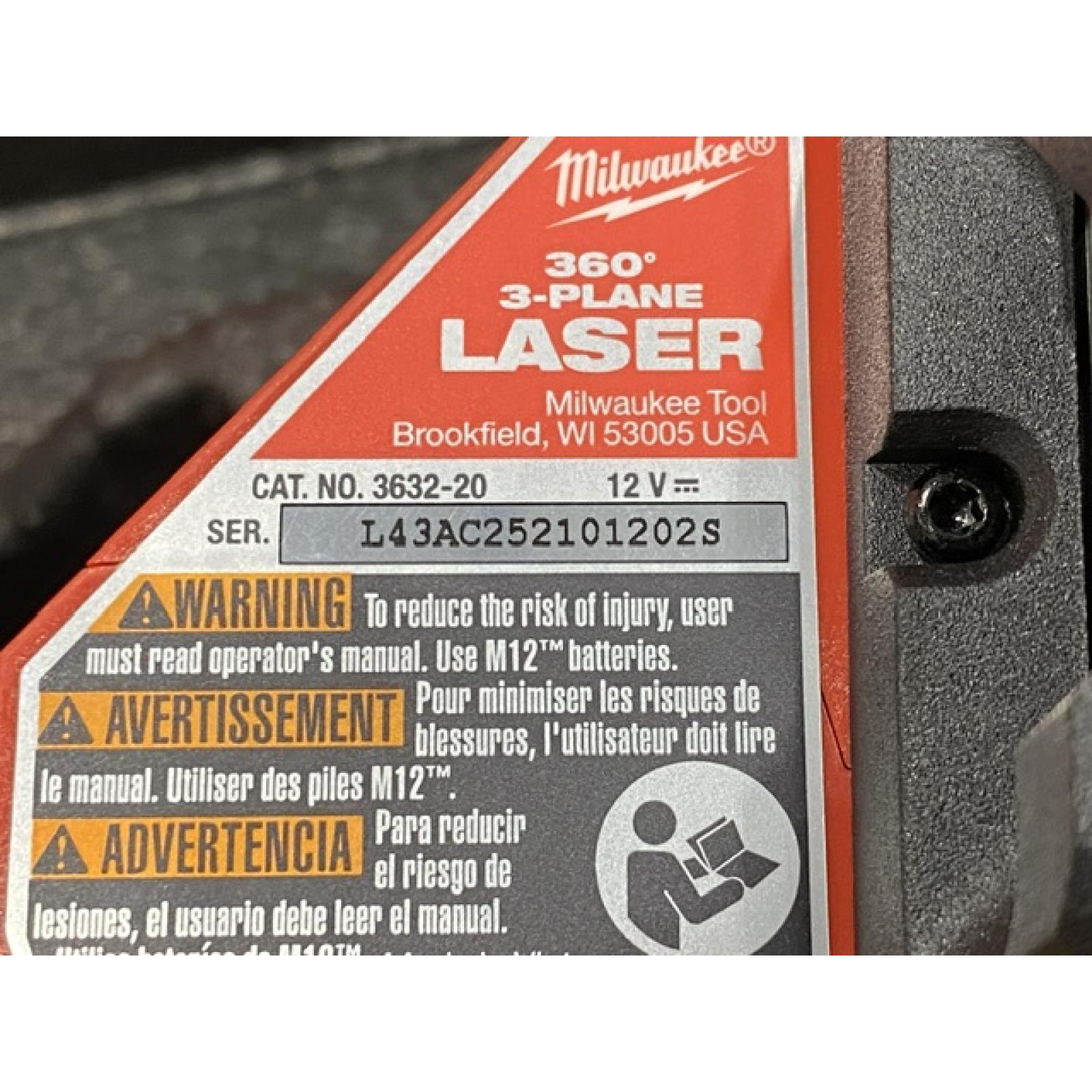 AS-IS Milwaukee 12-Volt Lithium-Ion Cordless Green 250 ft. 3-Plane Laser Level Kit