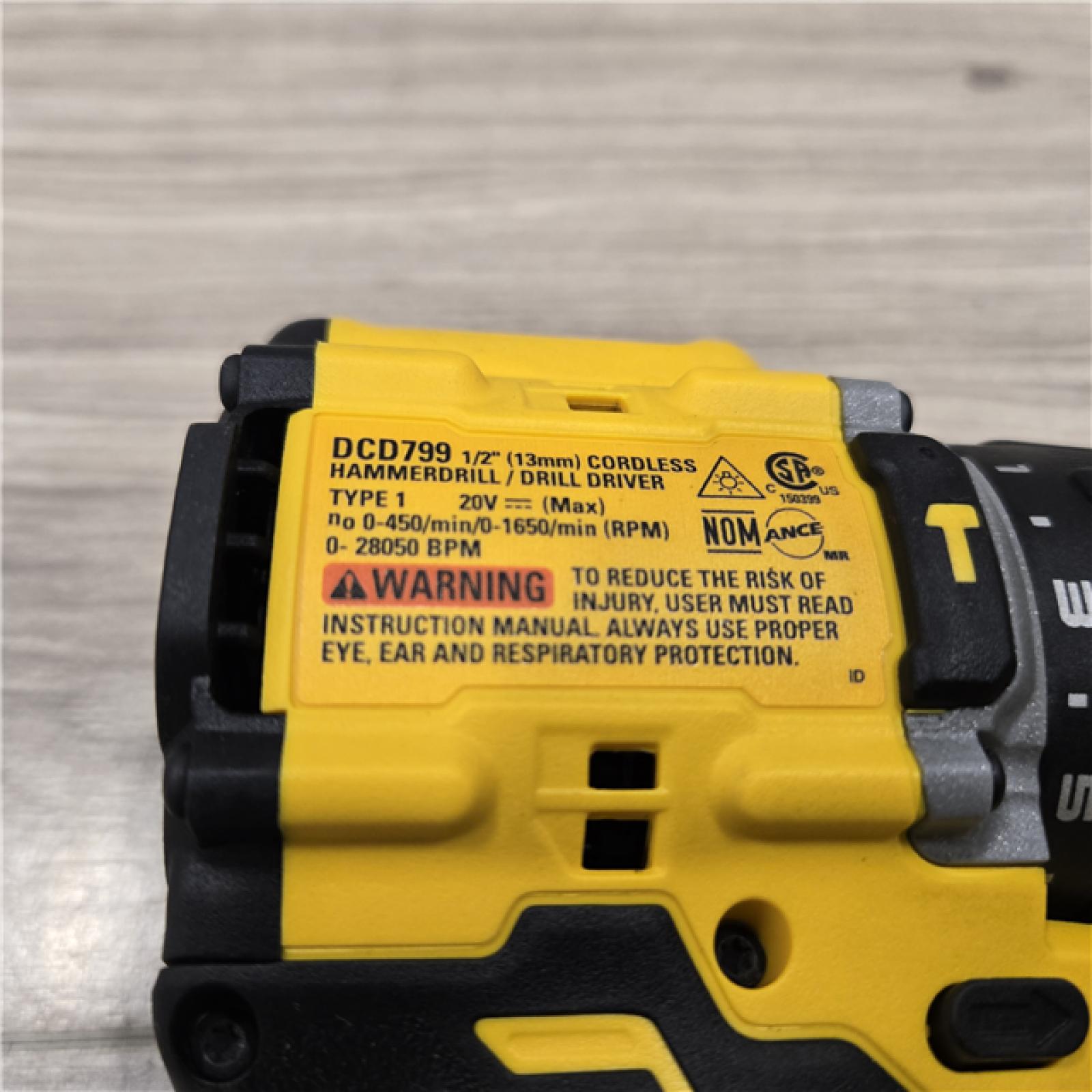 AS-IS DEWALT ATOMIC 20V Cordless 1/2 in. Compact Hammer Drill Kit
