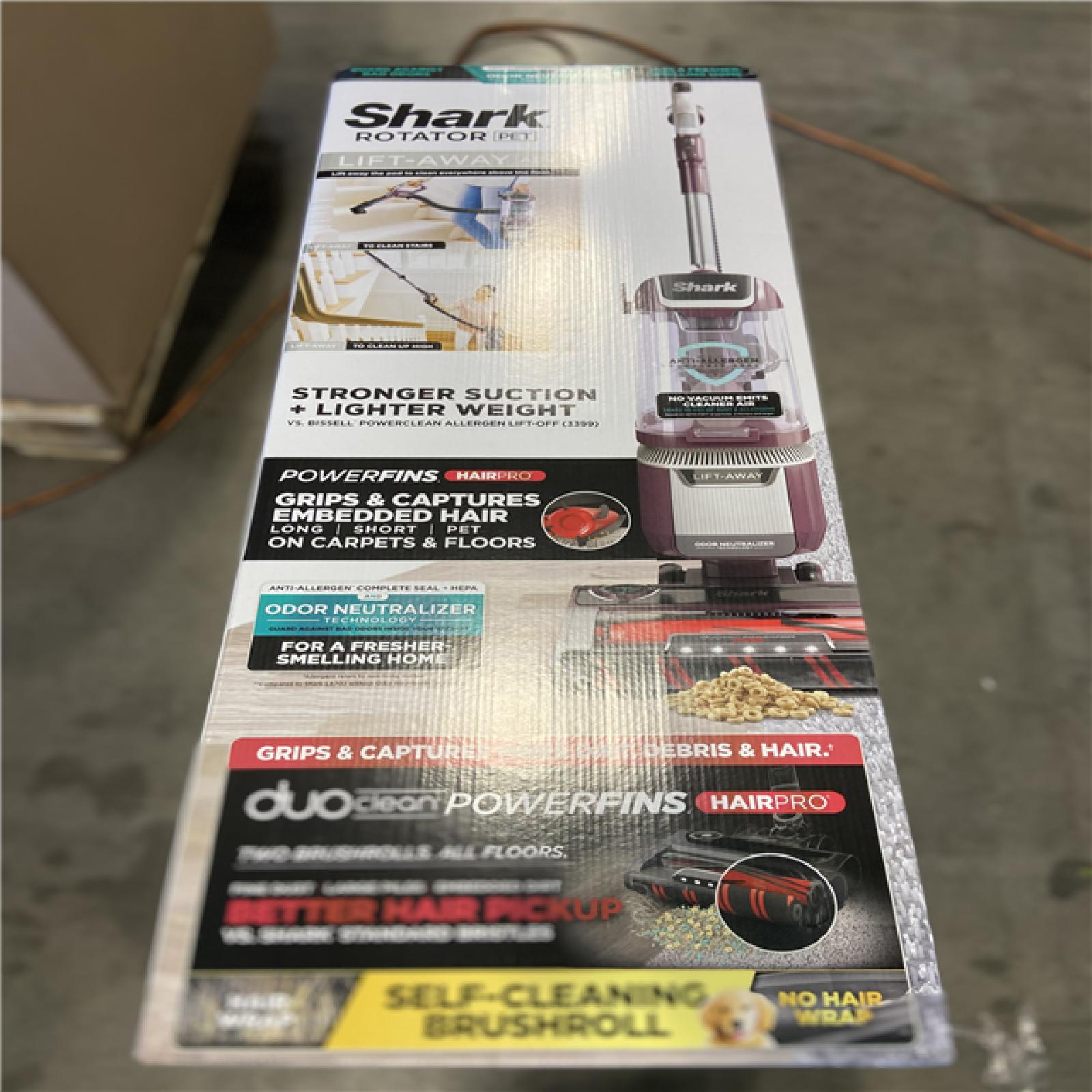 NEW! - Shark LA702 Rotator Pet Lift-Away ADV Upright Vacuum with DuoClean PowerFins HairPro & Odor Neutralizer Technology