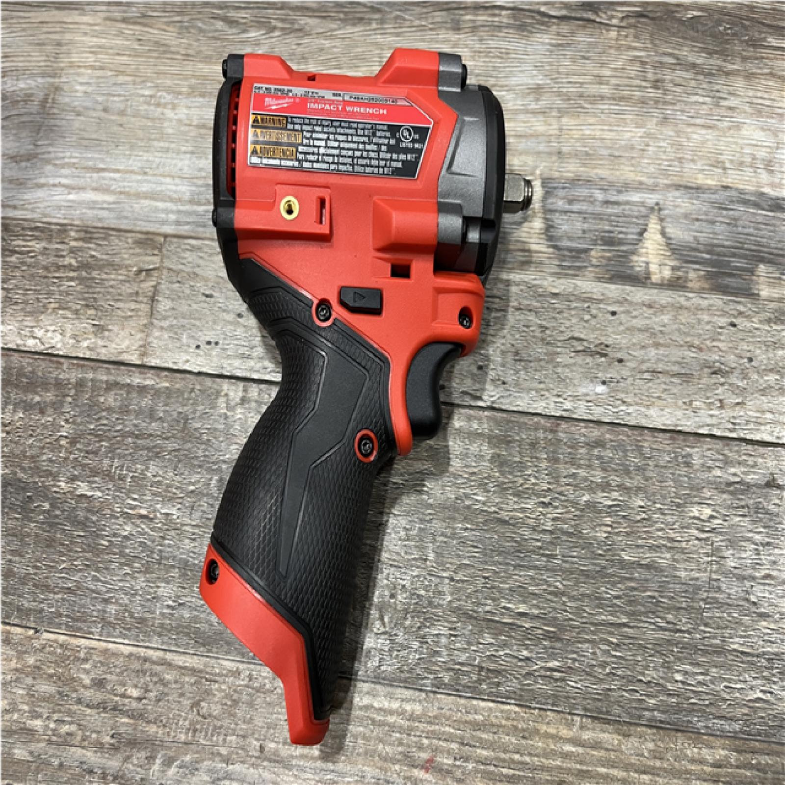 AS-IS Milwaukee FUEL 12V Li-Ion Brushless Cordless Stubby 3/8 in. Impact Wrench Kit