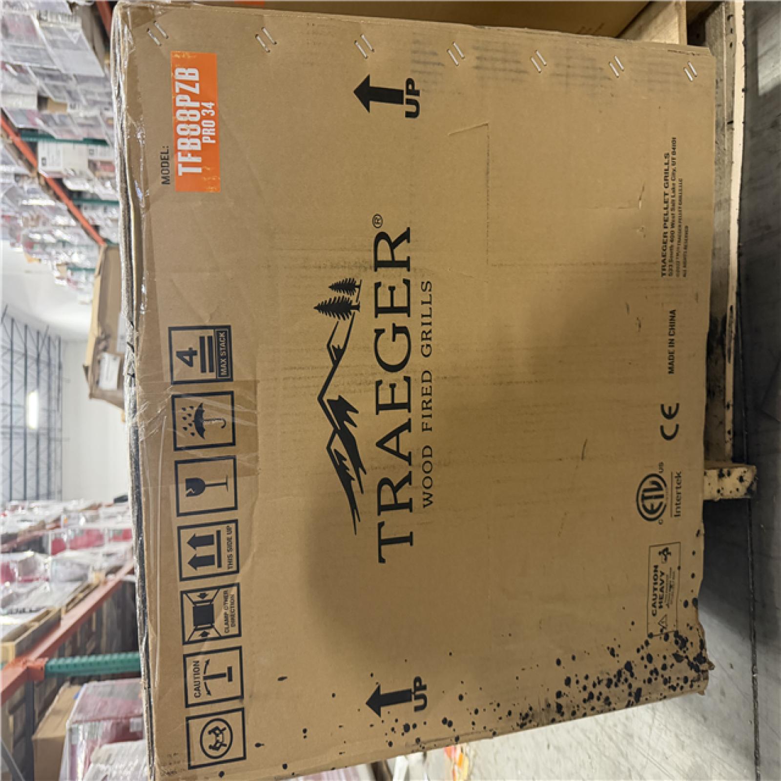 DALLAS LOCATION - Traeger Pro Series 34-Pellet Grill and Smoker in Bronze