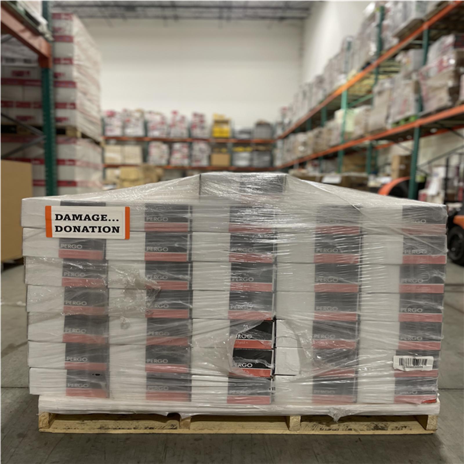 DALLAS LOCATION - Pergo Outlast+ Golden Briar Oak 12 mm T x 7.4 in. W Waterproof Laminate Wood Flooring (19.63 sqft/case)PALLETY-(36 CASE)
