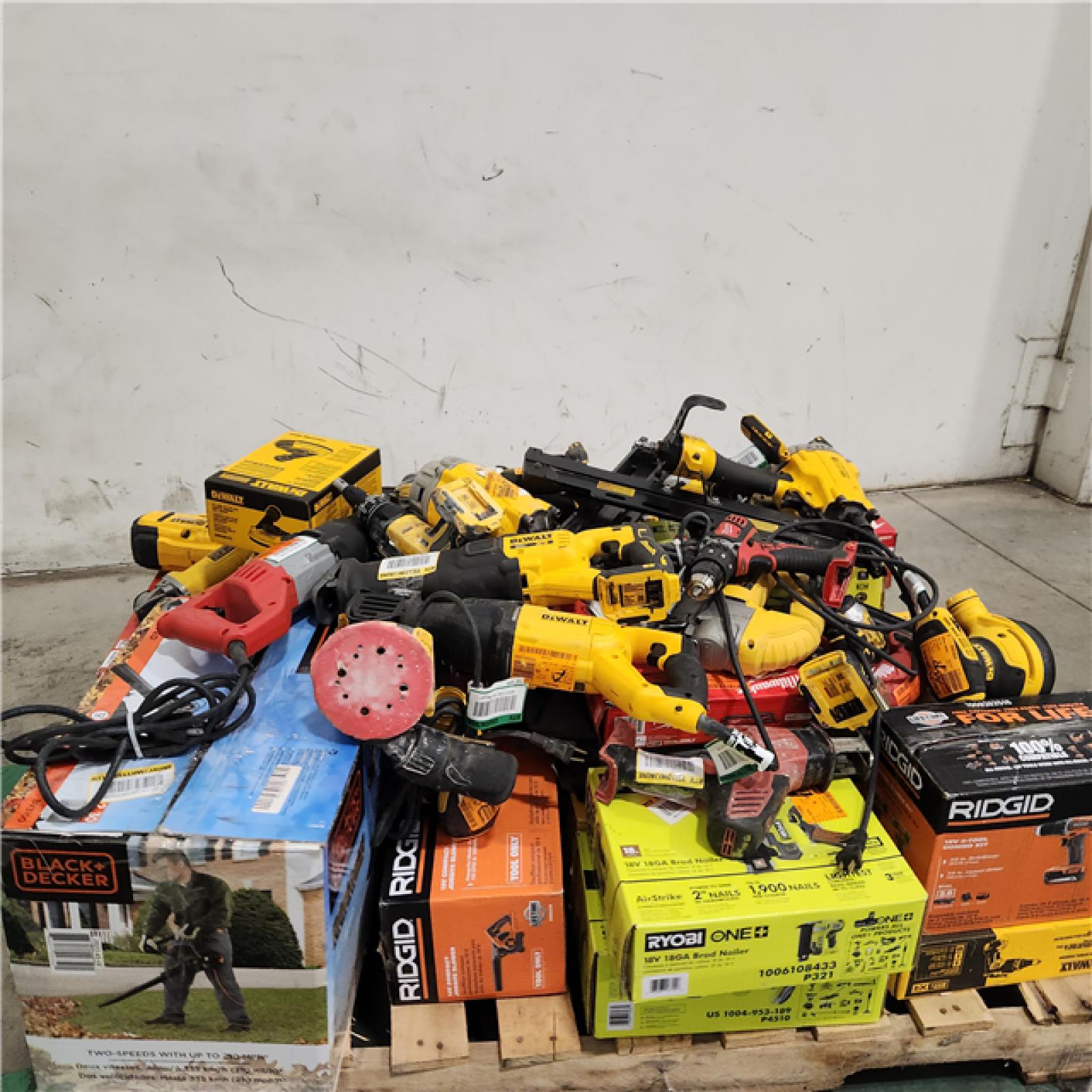 Dallas Location - As-Is Tool Pallet