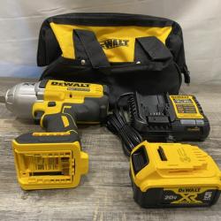 AS-IS DEWALT 20V MAX Lithium-Ion Cordless 1/2 in. Impact Wrench Kit