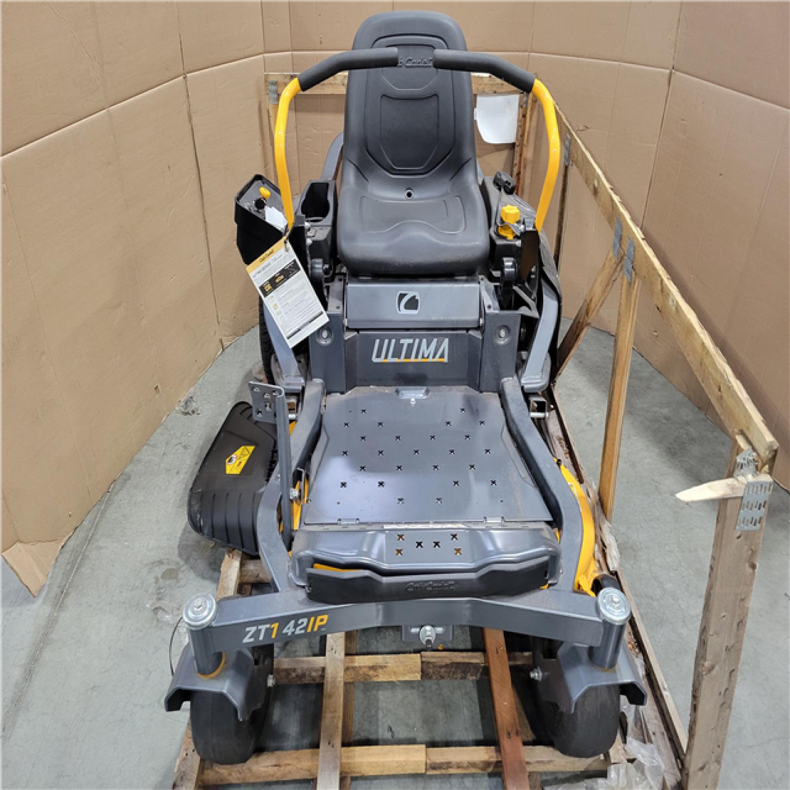 CALIFORNIA AS-IS CUB CADET ULTIMA ZERO TURN LAWN MOWER