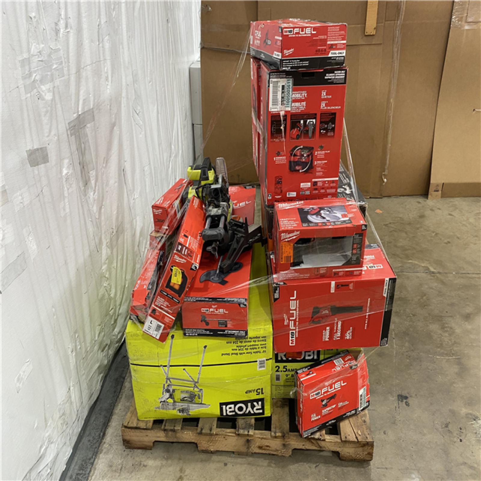 Houston Location AS IS - Tool Pallet