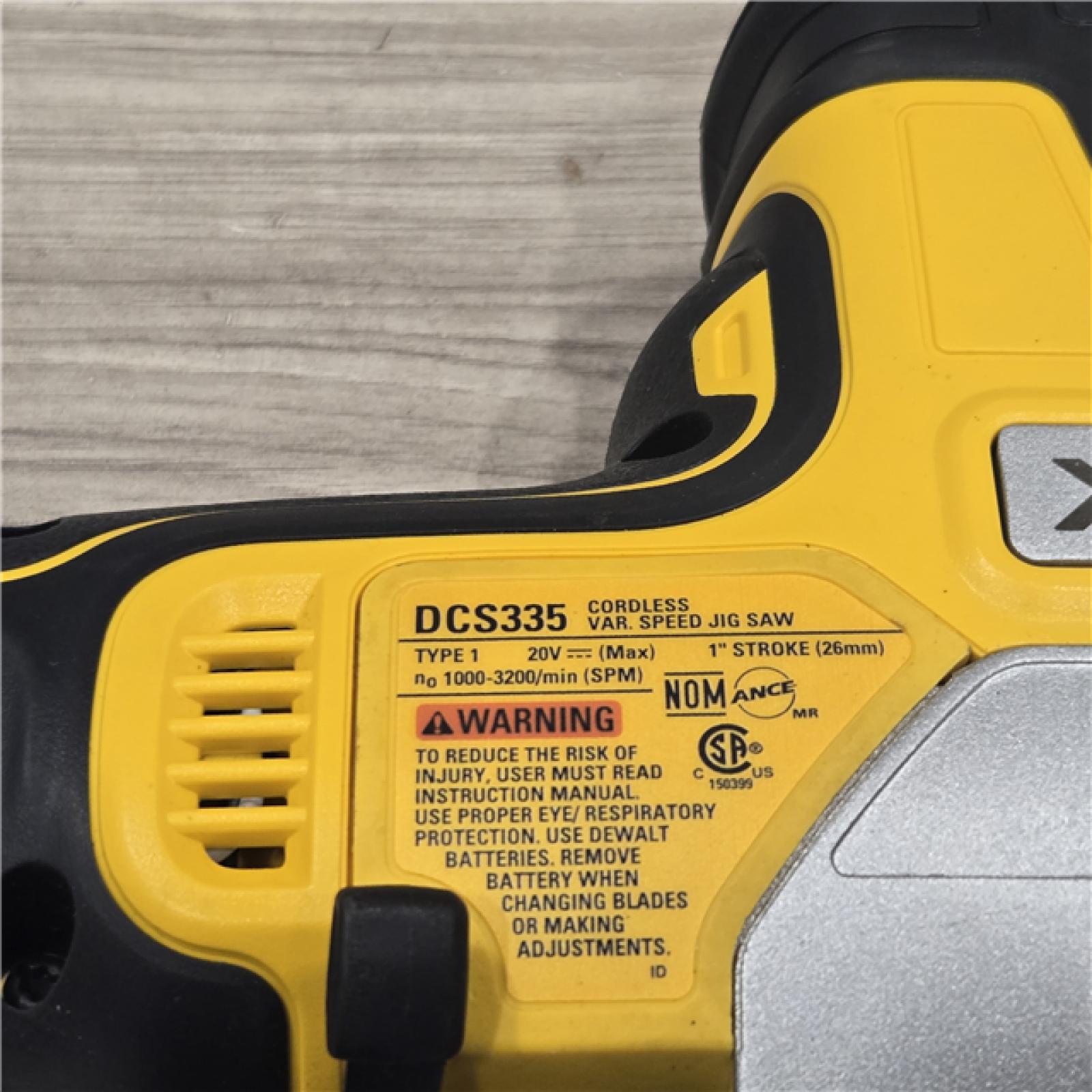 AS-IS DEWALT 20V MAX XR Cordless Barrel Grip Jigsaw (Tool Only)
