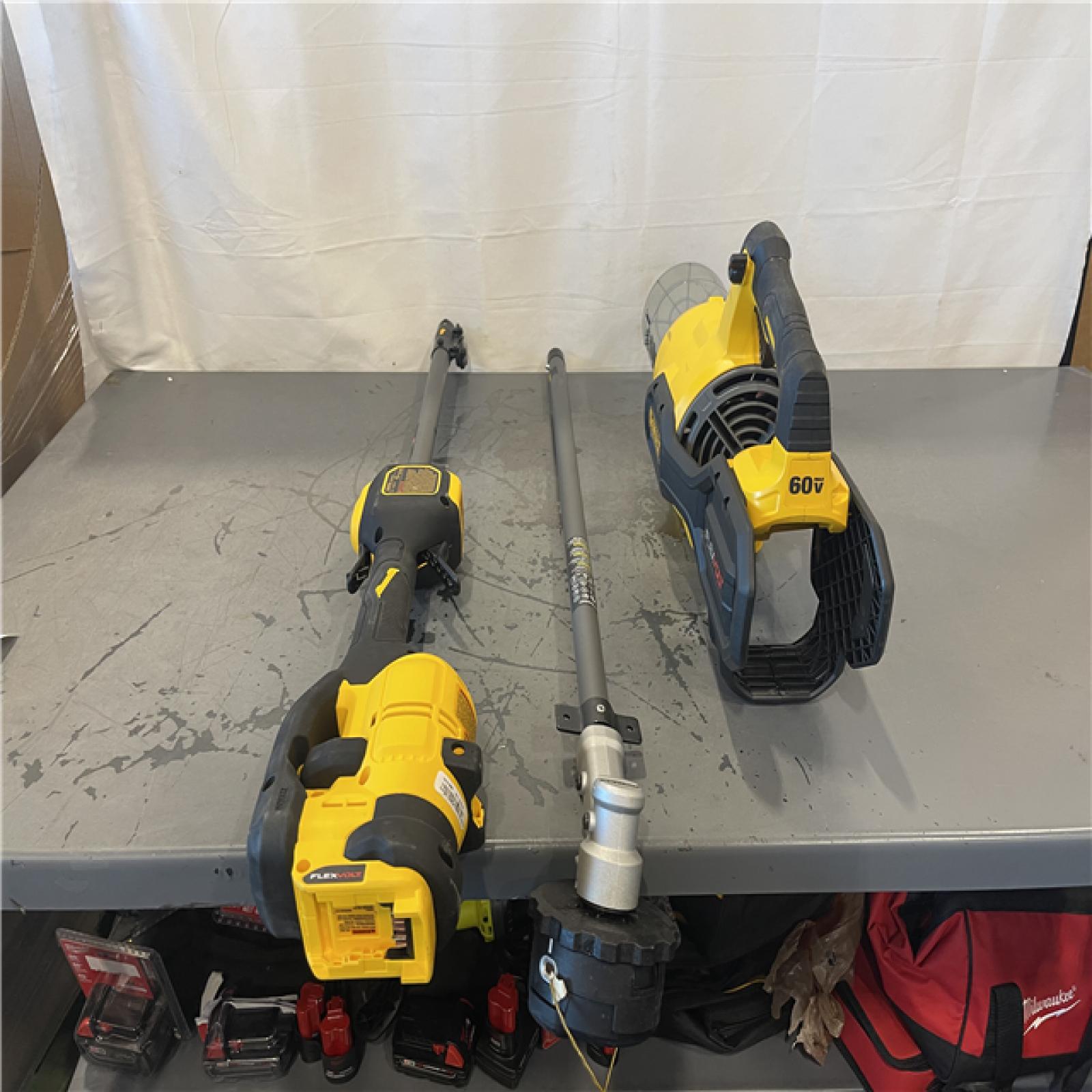 AS-IS- FLEXVOLT 60V MAX Cordless Battery Powered String Trimmer & Blower Combo Kit with (1) FLEXVOLT 3 Ah Battery & Charger