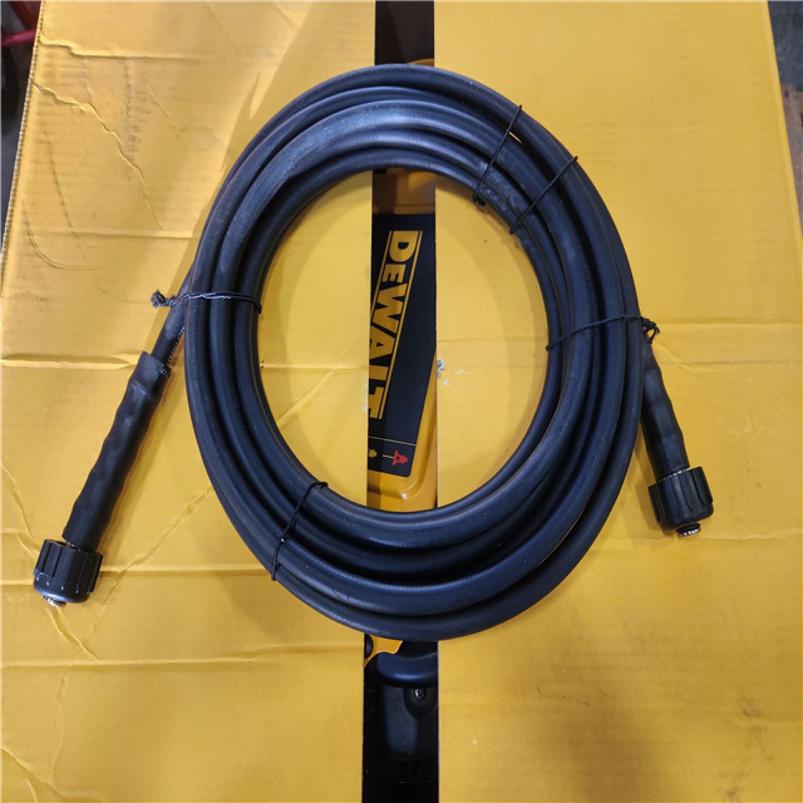 Phoenix AS-IS DEWALT 3600 PSI 2.5 GPM Cold Water Gas Professional Pressure Washer with HONDA GX200 Engine