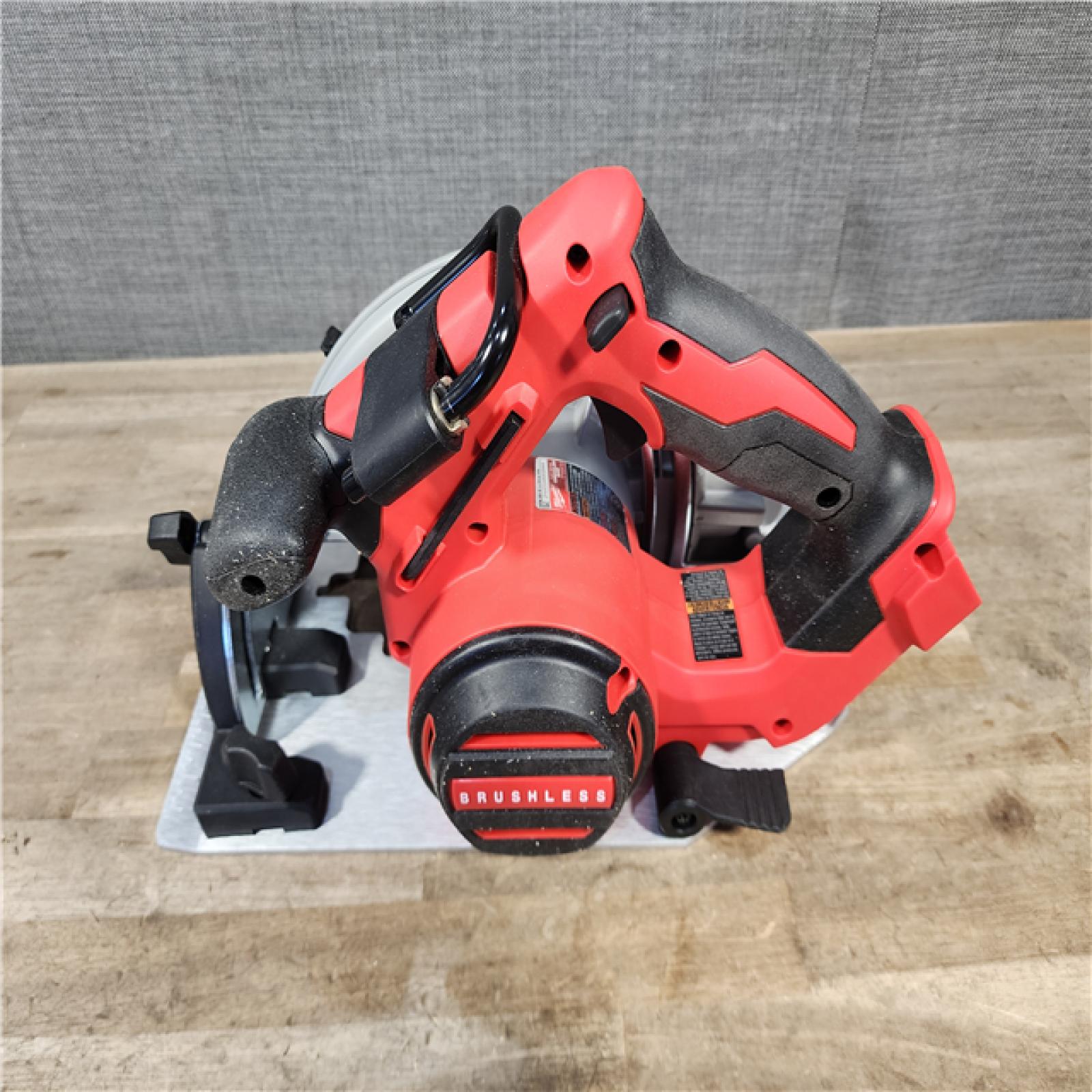 HOUSTON LOCATION - AS-IS Milwaukee (2) 7-1/4 18V Brushless Circular Saw 2631-20 (Bare Tool)