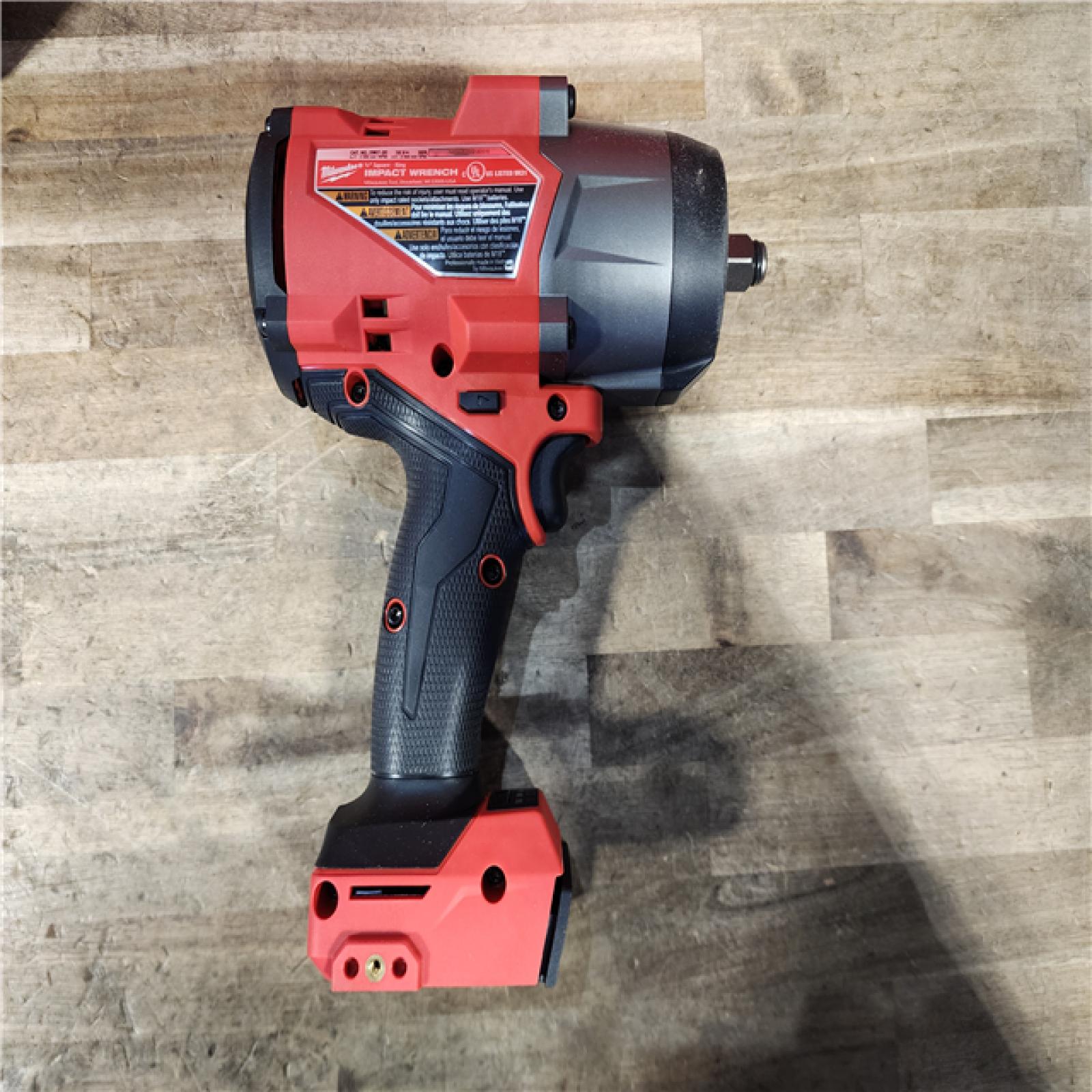HOUSTON LOCATION - AS-IS Milwaukee FUEL 18V Lithium-Ion Brushless Cordless 1/2 in. Impact Wrench w/Friction Ring Kit