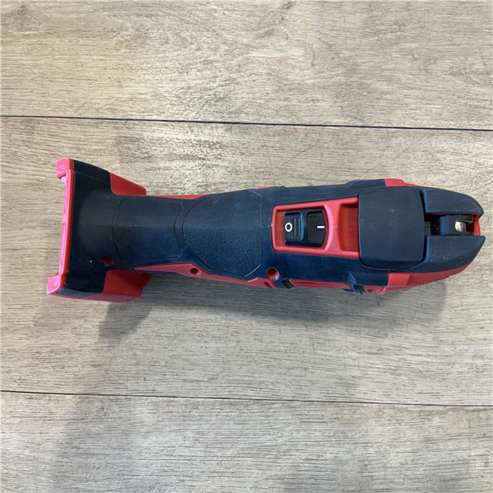 AS-IS Milwaukee 18V Lithium-Ion Cordless Oscillating Multi-Tool (Tool-Only)