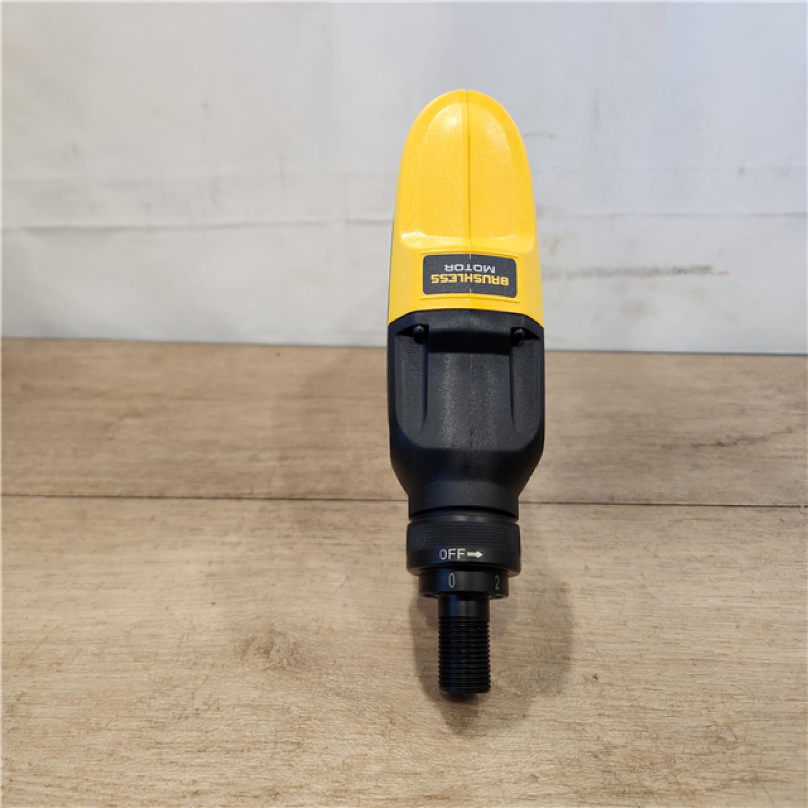 AS-IS- DeWalt 20-Volt MAX Screwgun with Threaded Clutch Housing (Tool-Only)