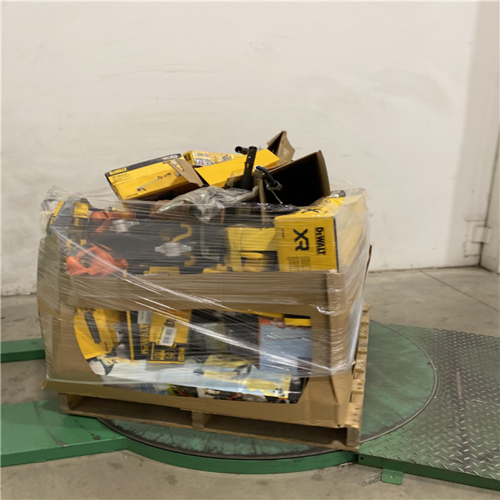 Dallas Location - As-Is DEWALT Tool Pallet