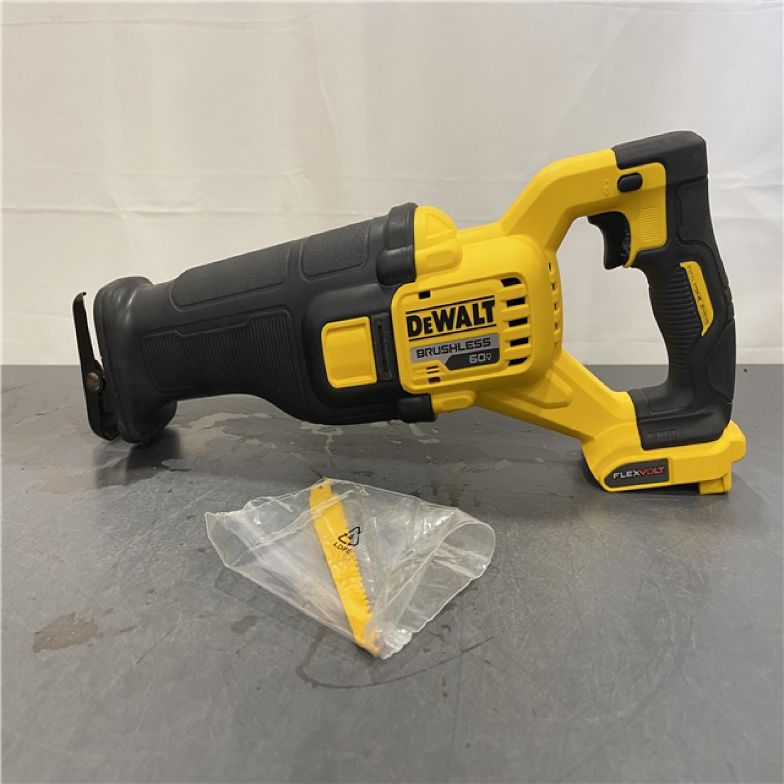 AS-IS - DeWalt FLEXVOLT 60V MAX Cordless Brushless Reciprocating Saw