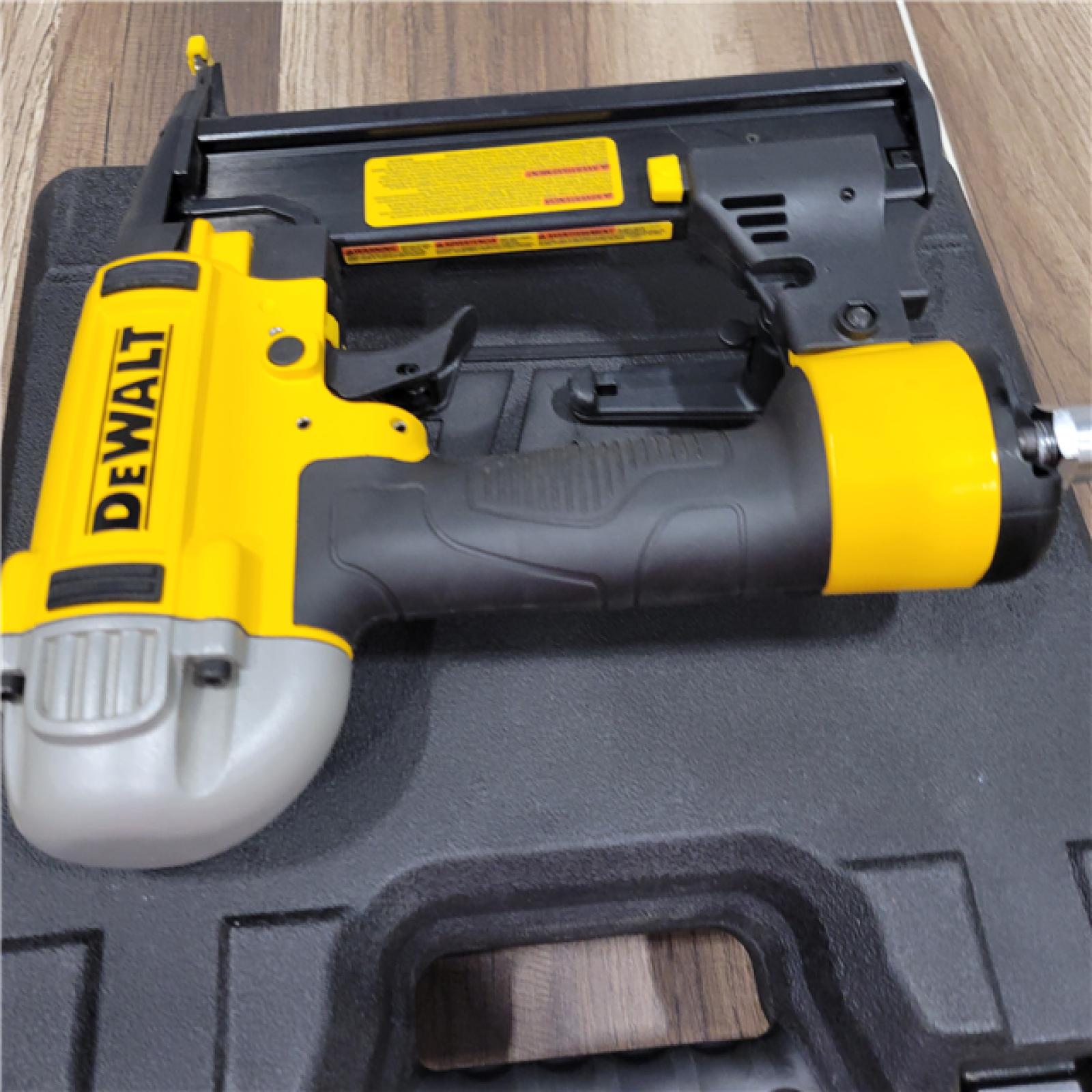 AS-IS DEWALT Pneumatic 18-Gauge 1/4 in. Crown Corded Stapler