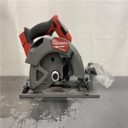 AS-IS- Milwaukee Tools M18 FUEL 7-1/4 Circular Saw (Tool Only)
