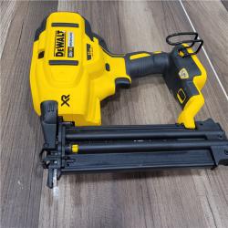 AS-IS DEWALT 20V MAX XR 18 Gauge Brad Nailer Kit
