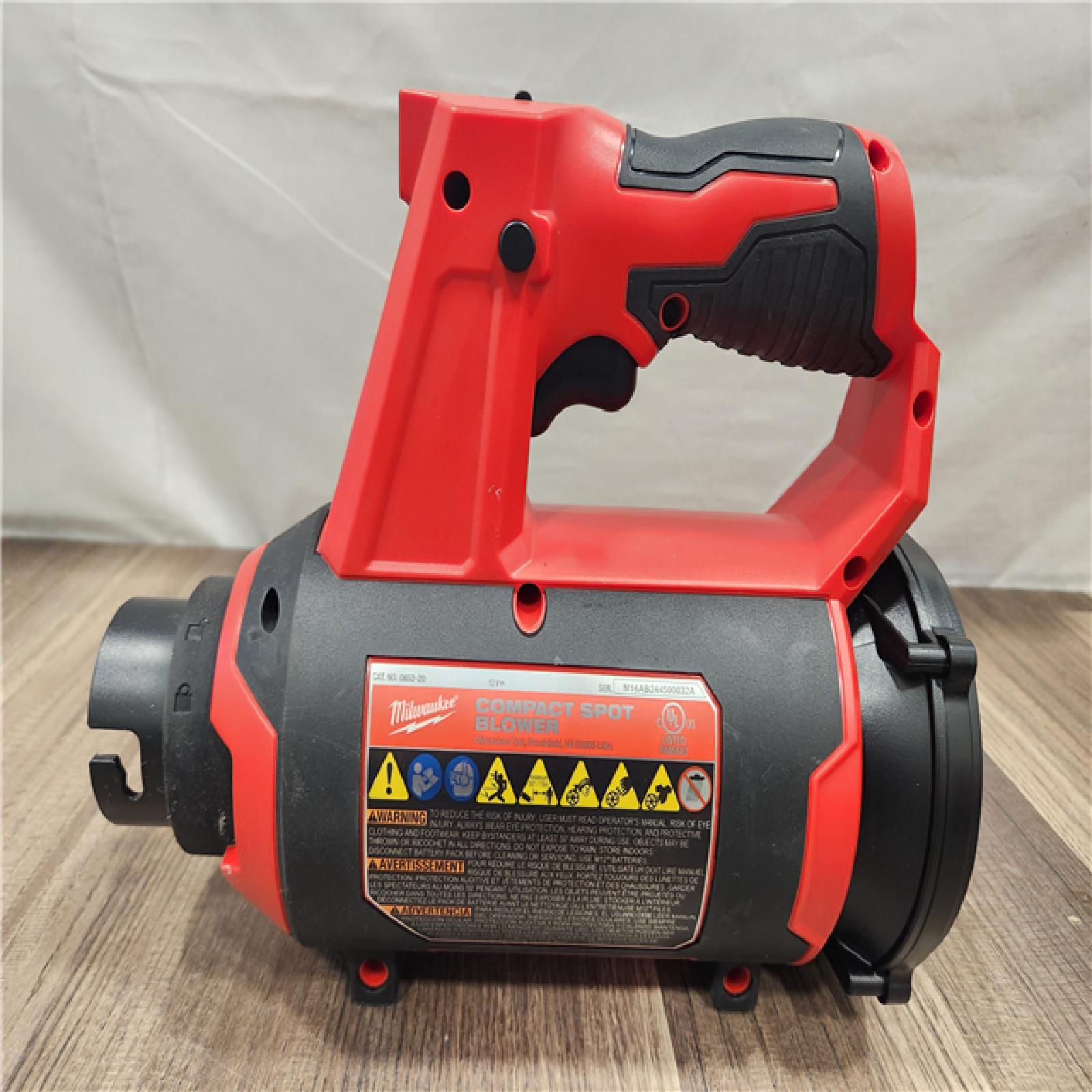 AS-IS- Milwaukee M12 Compact Spot Blower(TOOL ONLY)