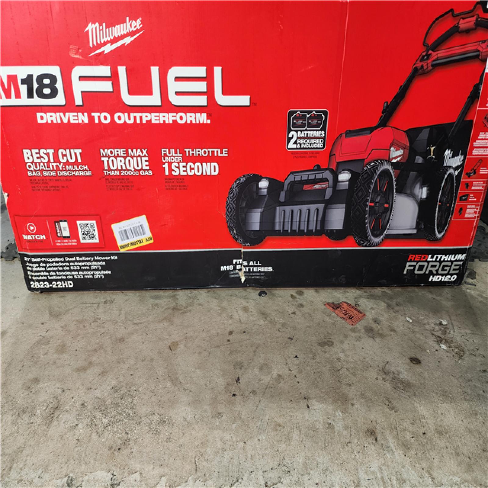 HOUSTON LOCATION - AS-IS (APPEARS LIKE NEW) M18 FUEL Brushless Cordless 21 in. Walk Behind Dual Battery Self-Propelled Mower W/(2) 12.0Ah Battery and Rapid Charger