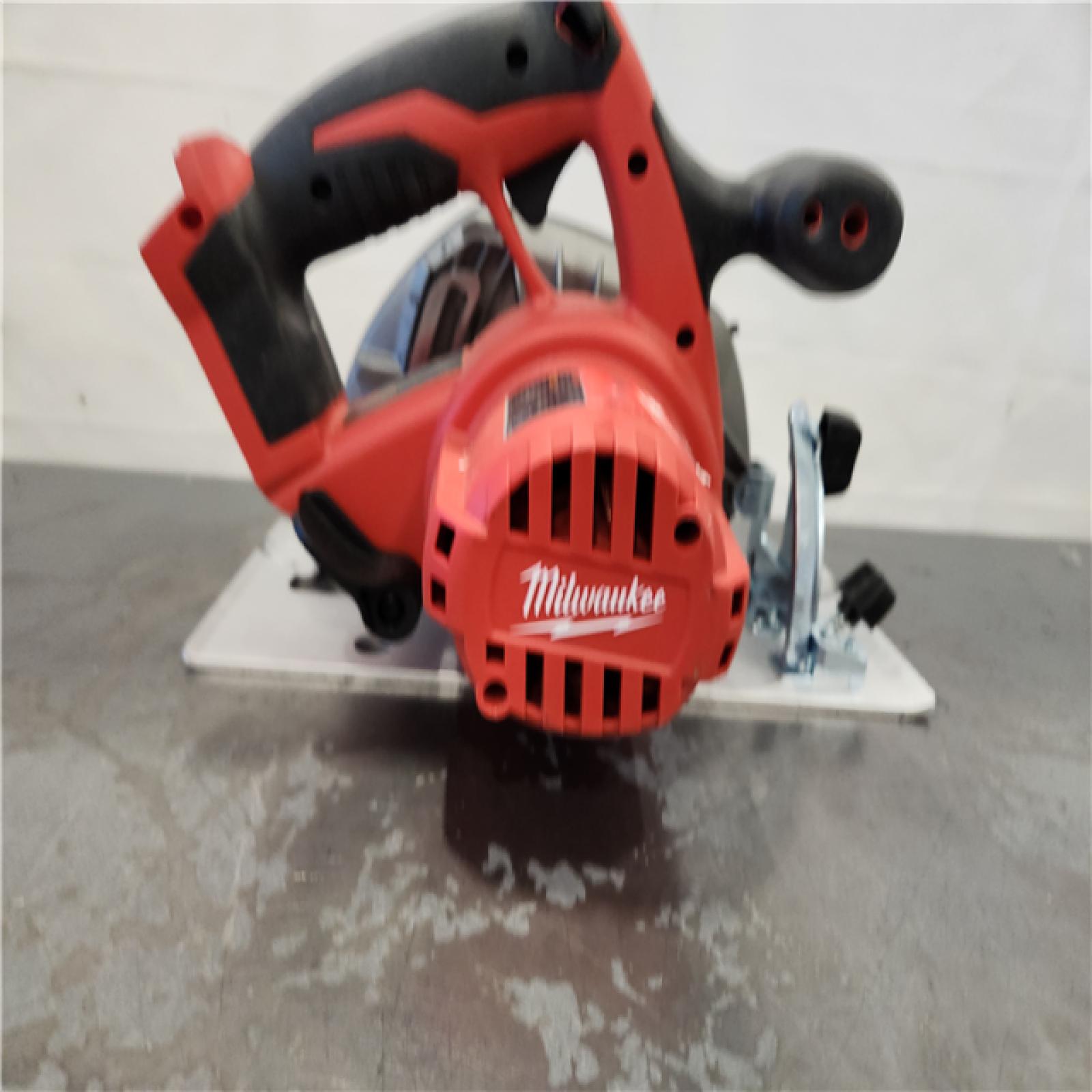 AS-IS- Milwaukee 7-1/4 18V Brushless Circular Saw 2631-20 (Bare Tool)