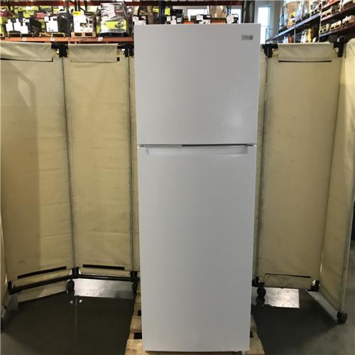California NEW Vissani 18 Cu. Ft. Top Freezer Refrigerator DOE