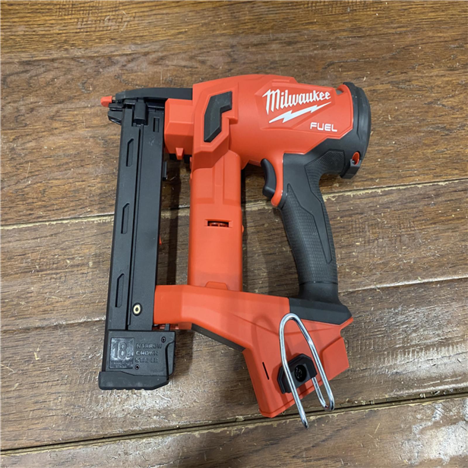 AS-IS MILWAUKEE M18 FUEL 18-Volt Lithium-Ion Brushless Cordless 18-Gauge 1/4 in. Narrow Crown Stapler (Tool-Only)