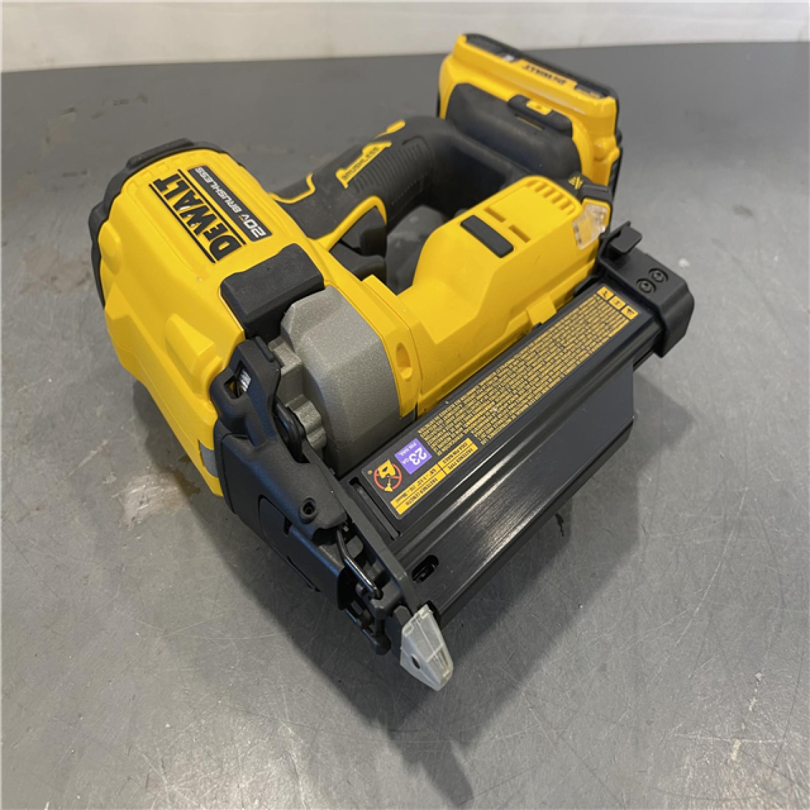 AS-IS - DeWalt ATOMIC 20V MAX Lithium Ion Cordless 23 Gauge Pin Nailer Kit