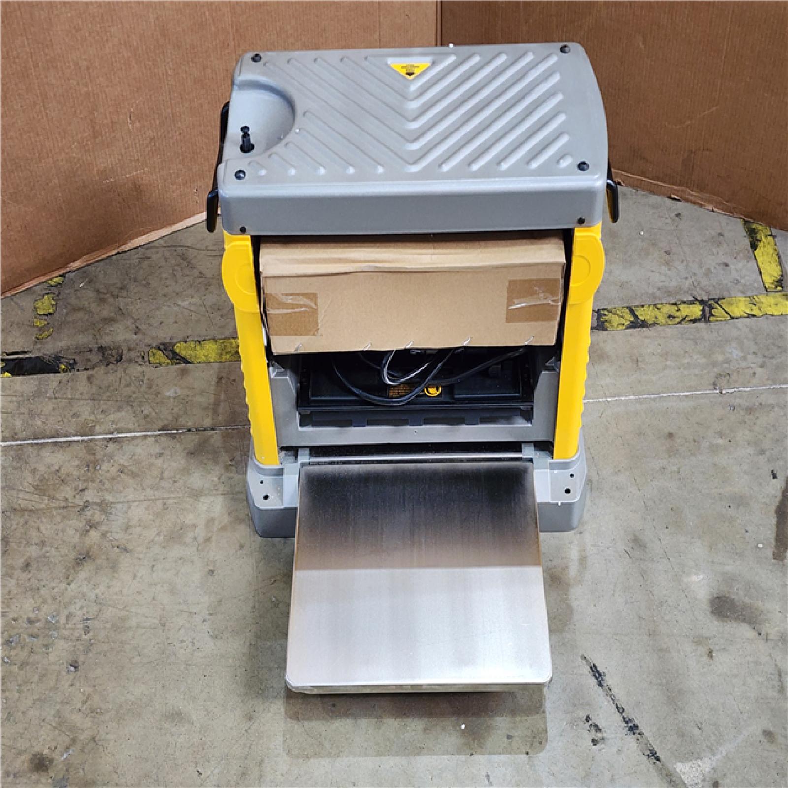 HOUSTON LOCATION - AS-IS DEWALT 15 Amp Corded 12.5 in. Bench Planer