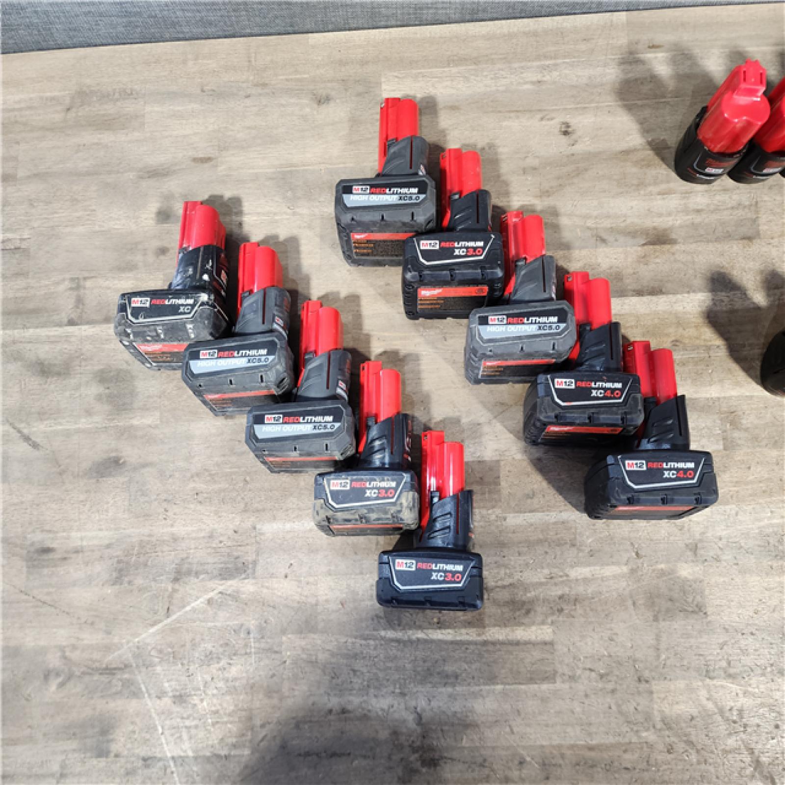 HOUSTON LOCATION - AS-IS MILWAUKEE BATTERY PACK QTY - 20