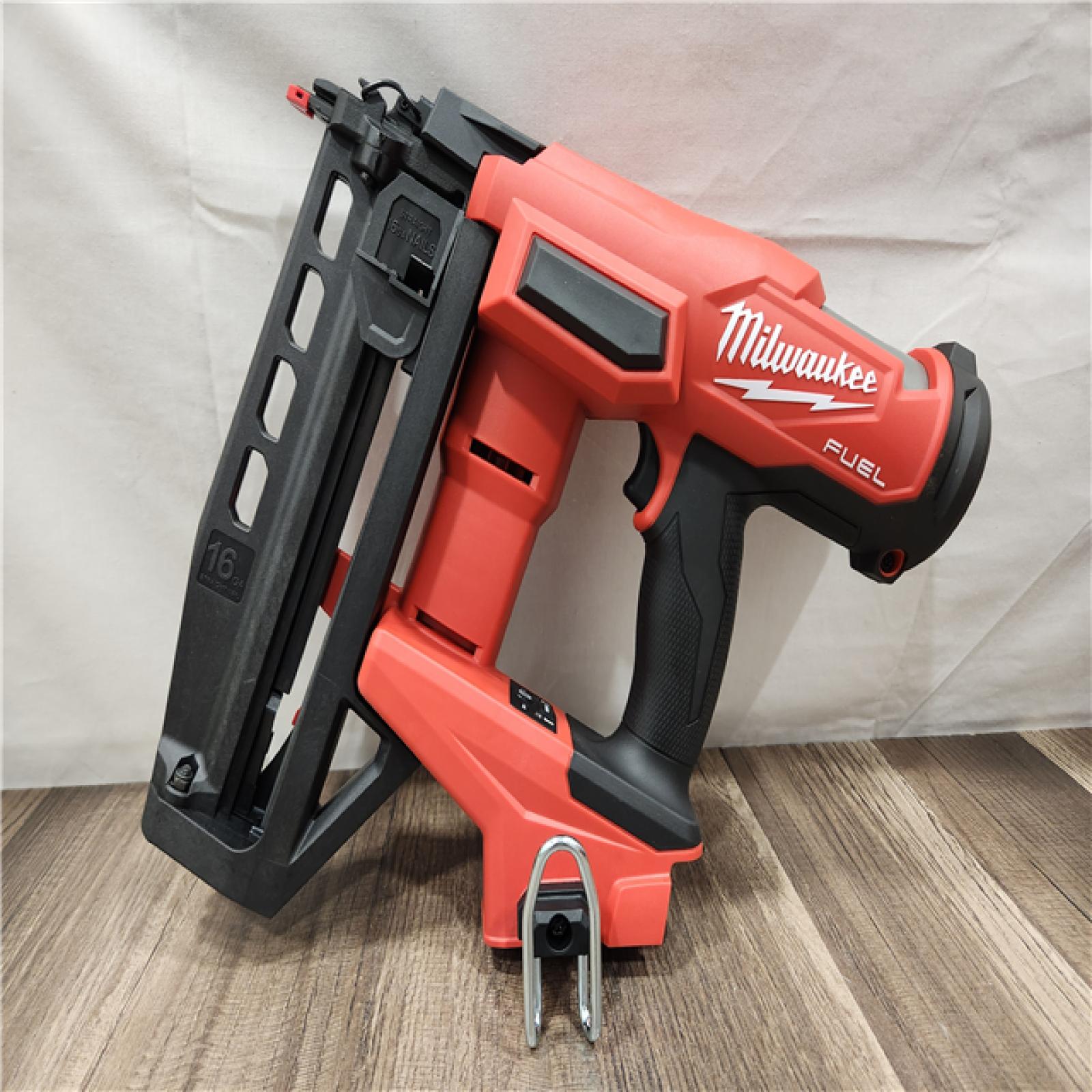 AS-IS- MILWAUKEE 16 GAUGE STRAIGHT FINISH NAILER (TOOL ONLY)